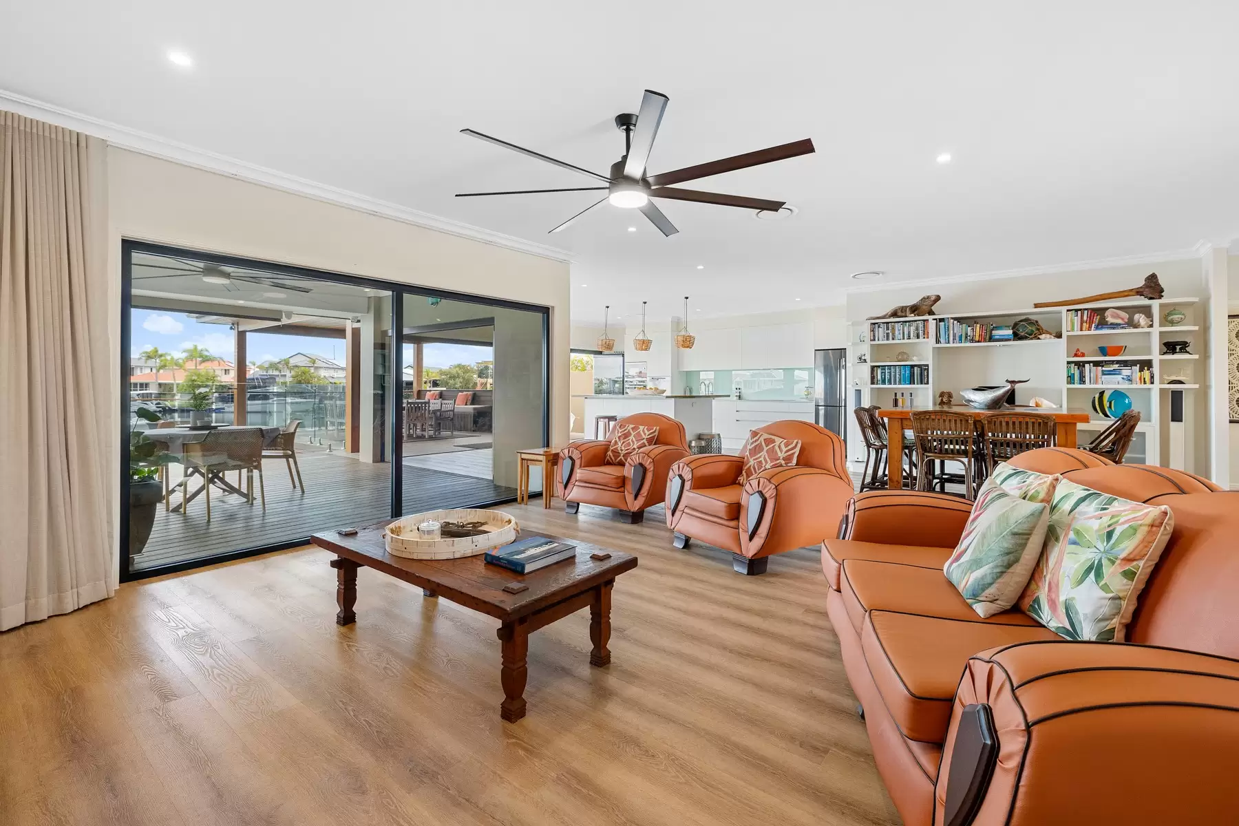 40 Sommersea Drive, Raby Bay Sold by Queensland Sotheby's International Realty - image 1