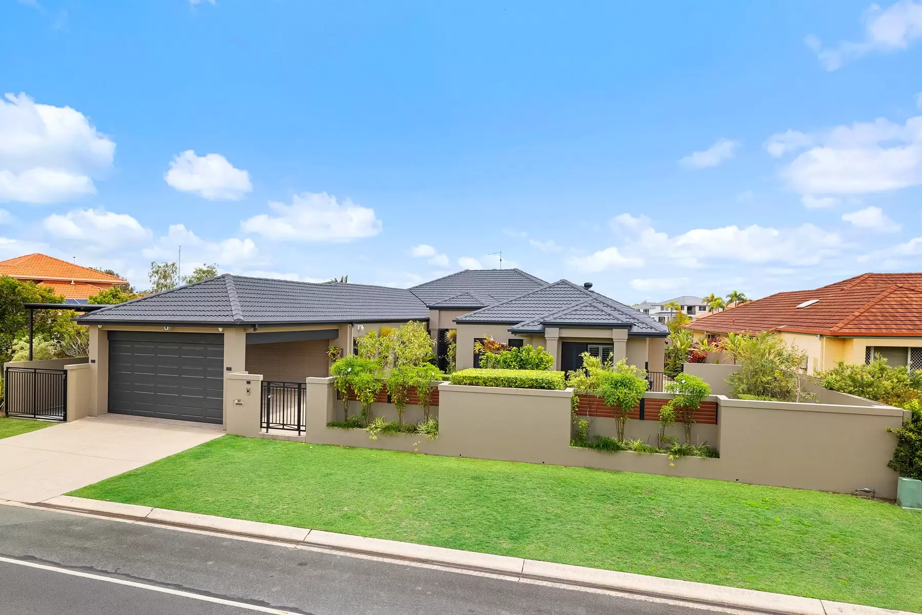 40 Sommersea Drive, Raby Bay Sold by Queensland Sotheby's International Realty - image 1