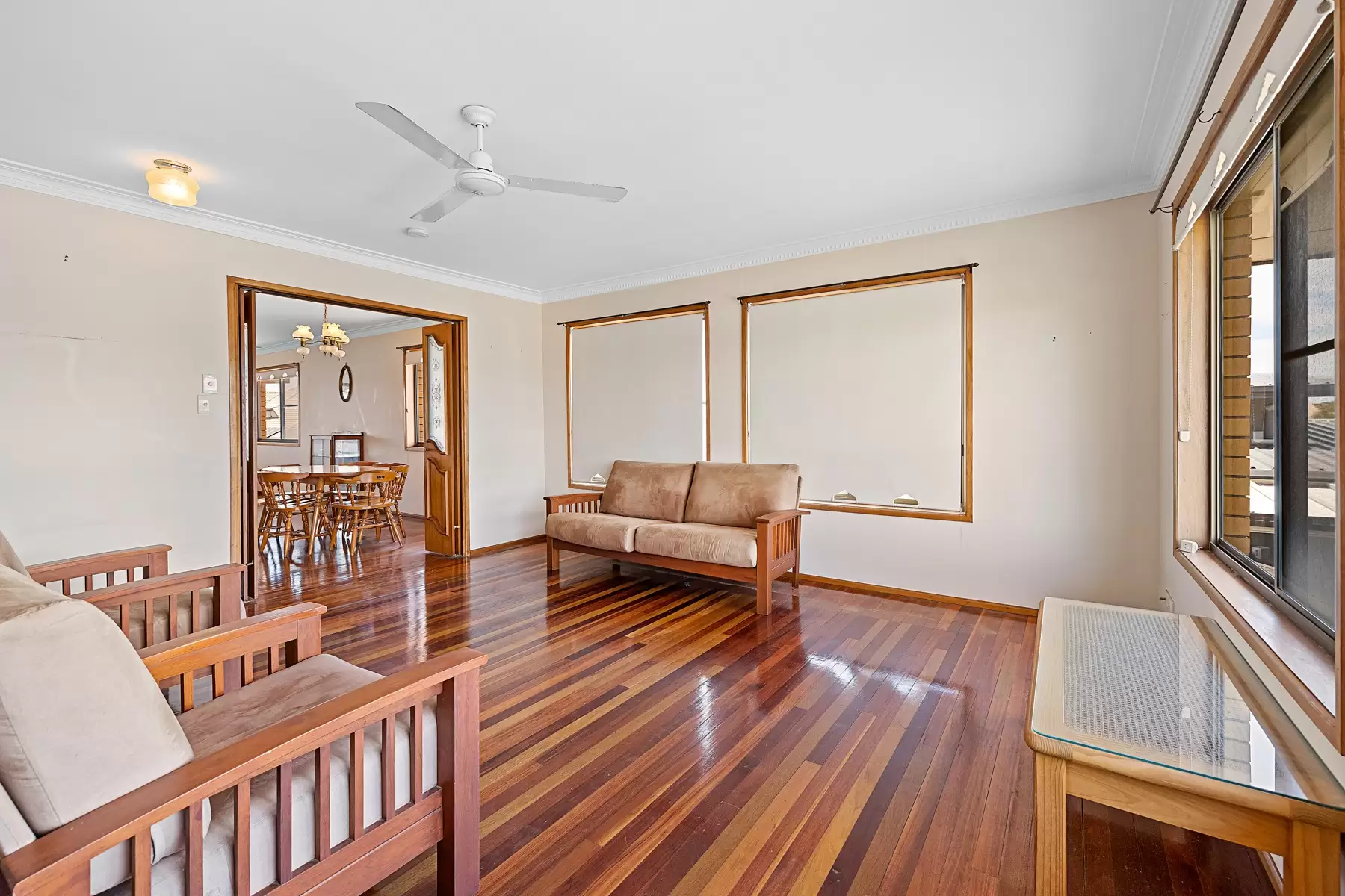 11 Compass Court, Raby Bay Sold by Queensland Sotheby's International Realty - image 1