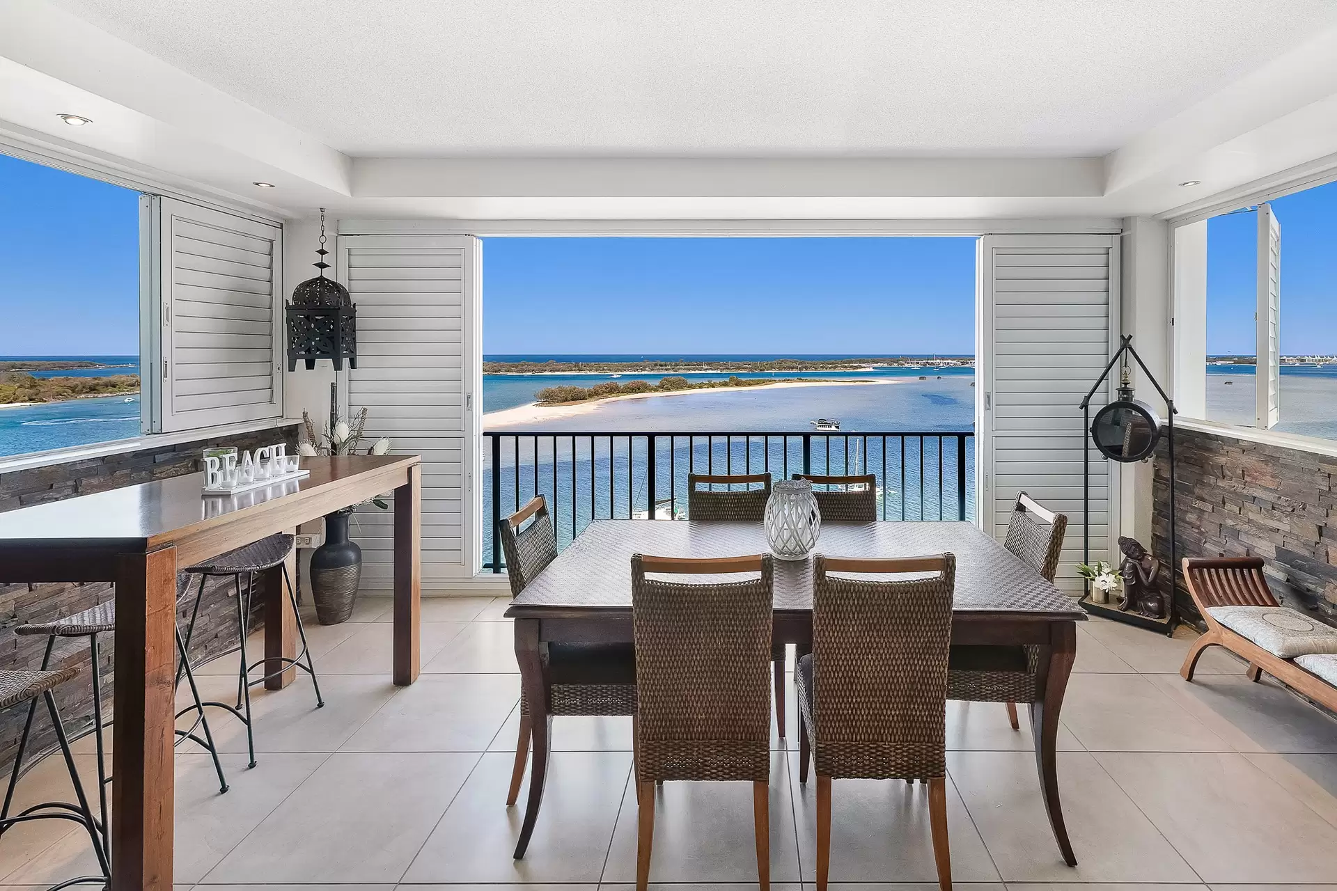 Level 12/52/326 Marine Parade, Labrador Sold by  - image 1