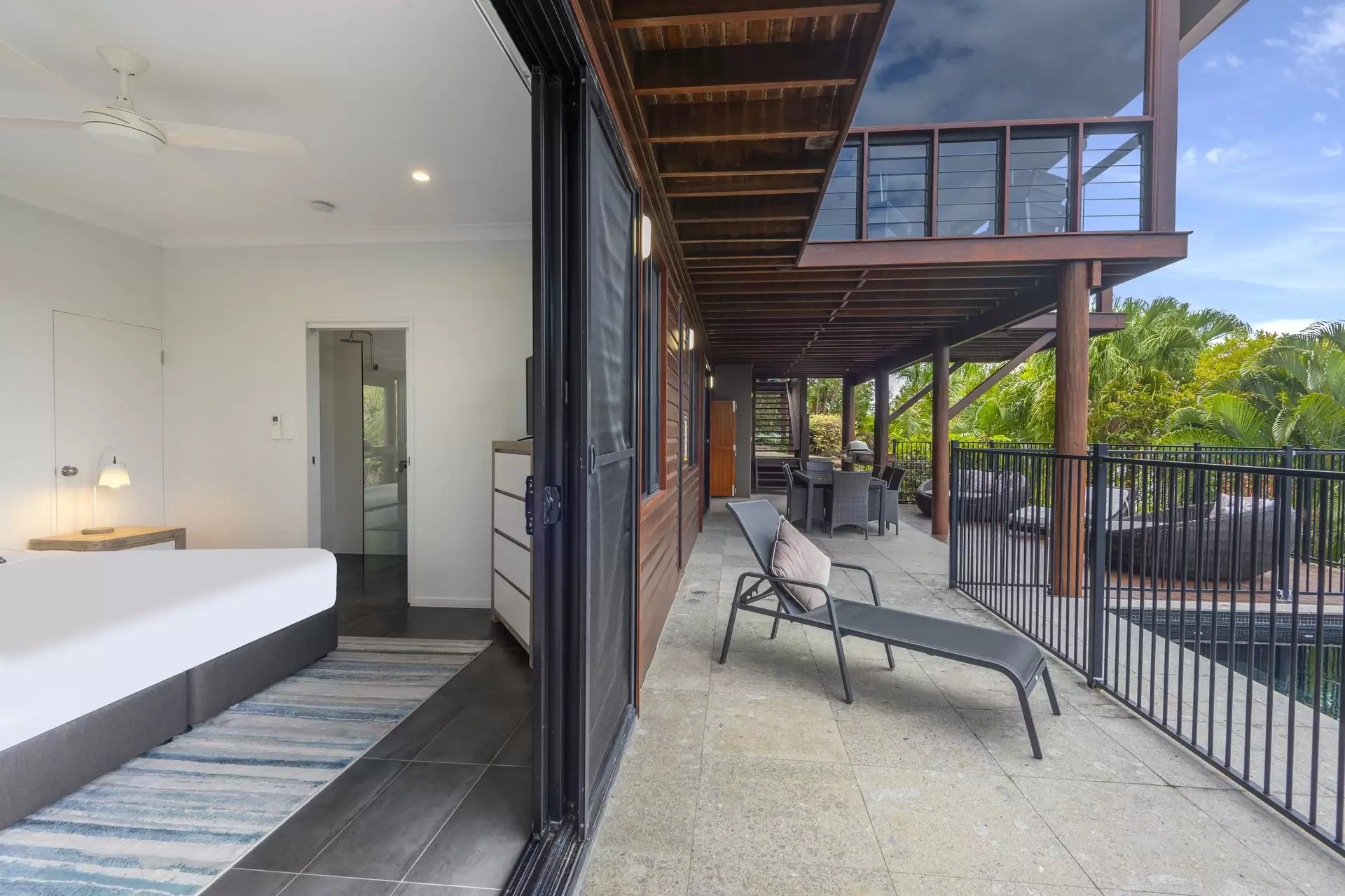 4 Whitsunday View, Hamilton Island Sold by Queensland Sotheby's International Realty - image 1