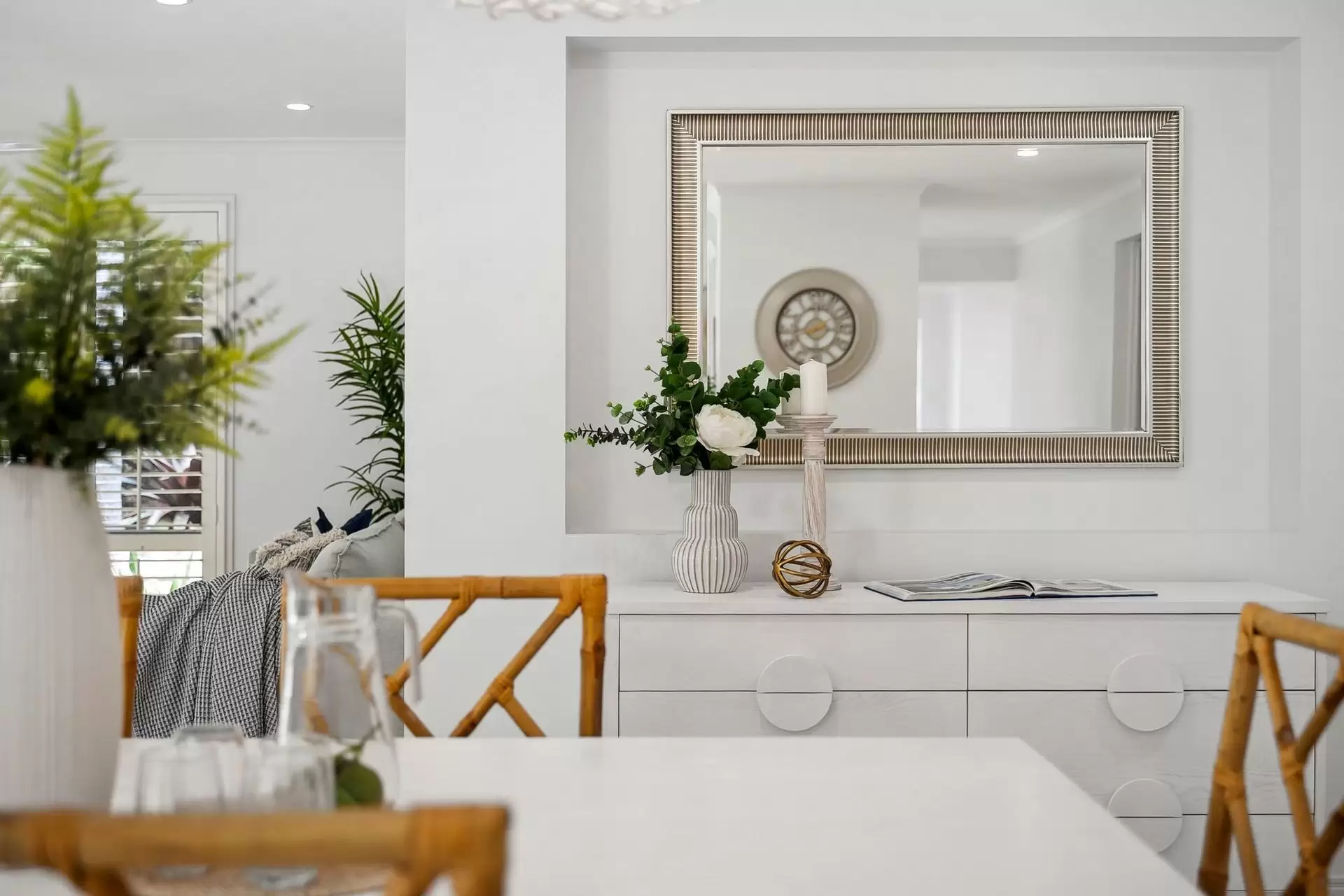5 Lakeside Drive, Peregian Springs Sold by Queensland Sotheby's International Realty - image 1
