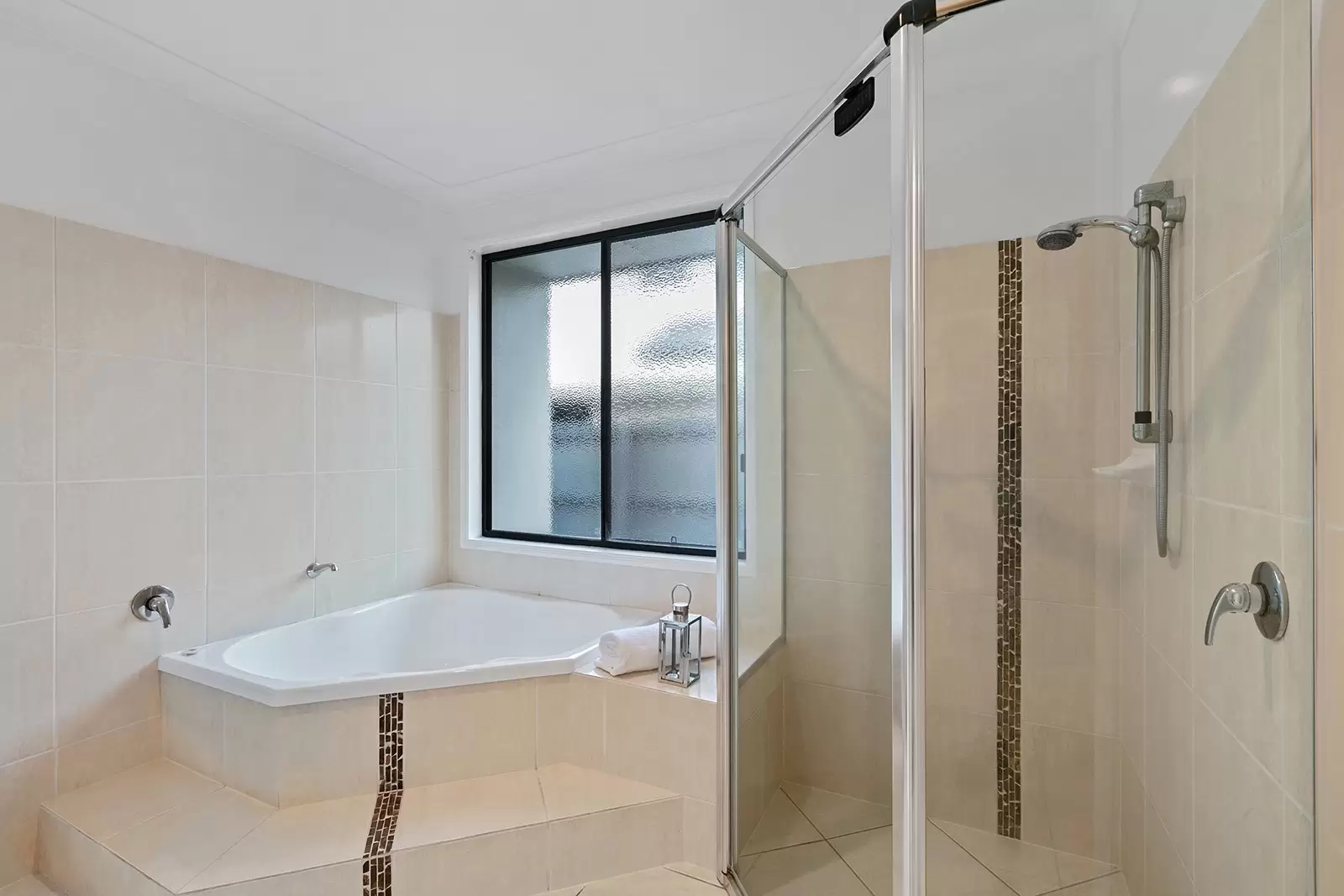 14 Tribulation Circuit, Buderim Sold by Queensland Sotheby's International Realty - image 1