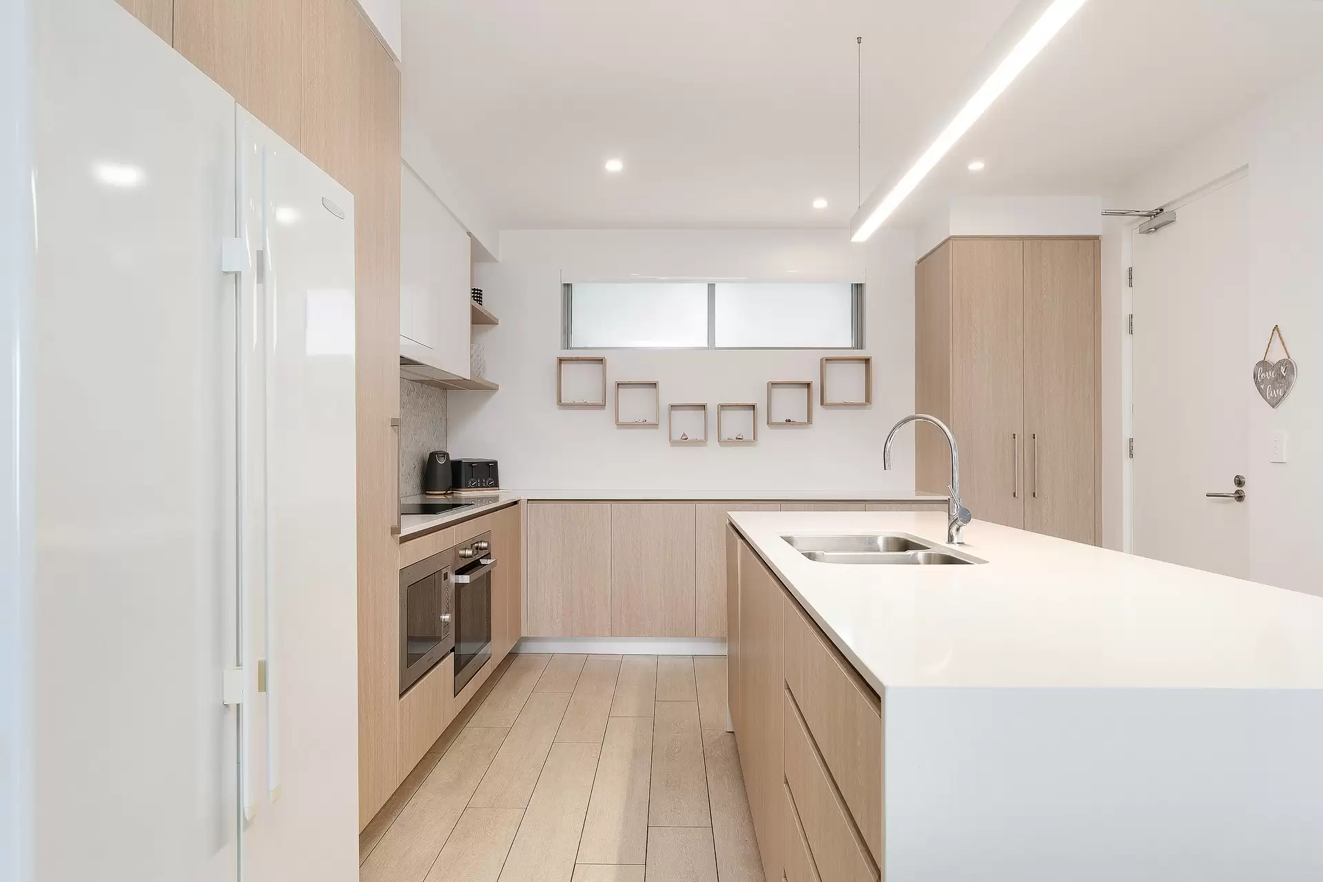 507/63 Coolum Terrace, Coolum Beach Sold by Queensland Sotheby's International Realty - image 1
