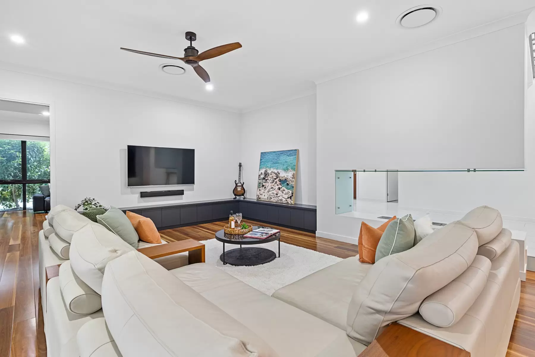 18 Morris Street, Ormiston Sold by Queensland Sotheby's International Realty - image 1