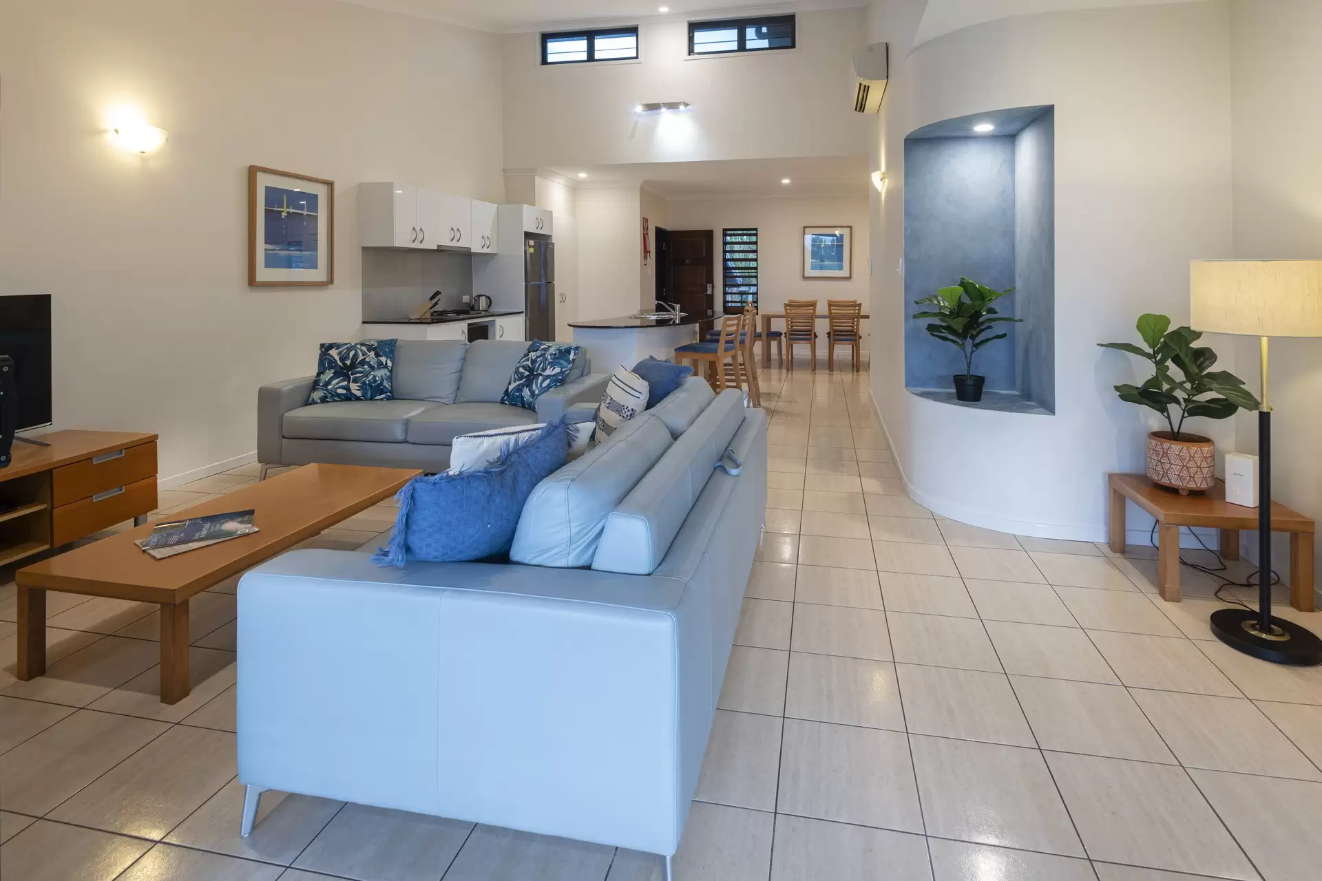 3/6 Banksia Court, Hamilton Island Sold by Queensland Sotheby's International Realty - image 1