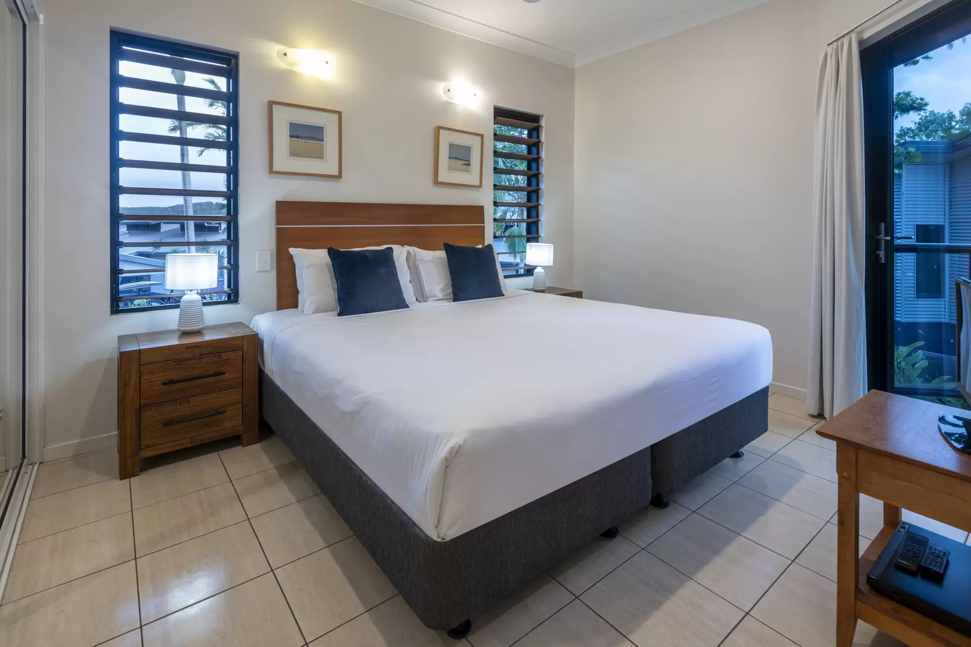 3/6 Banksia Court, Hamilton Island Sold by Queensland Sotheby's International Realty - image 1
