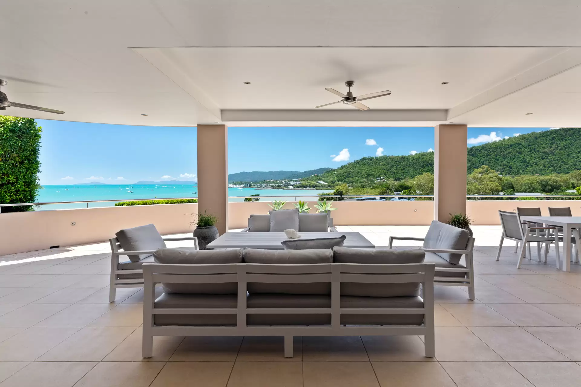 6 Palm Drive, Cannonvale Sold by  - image 1
