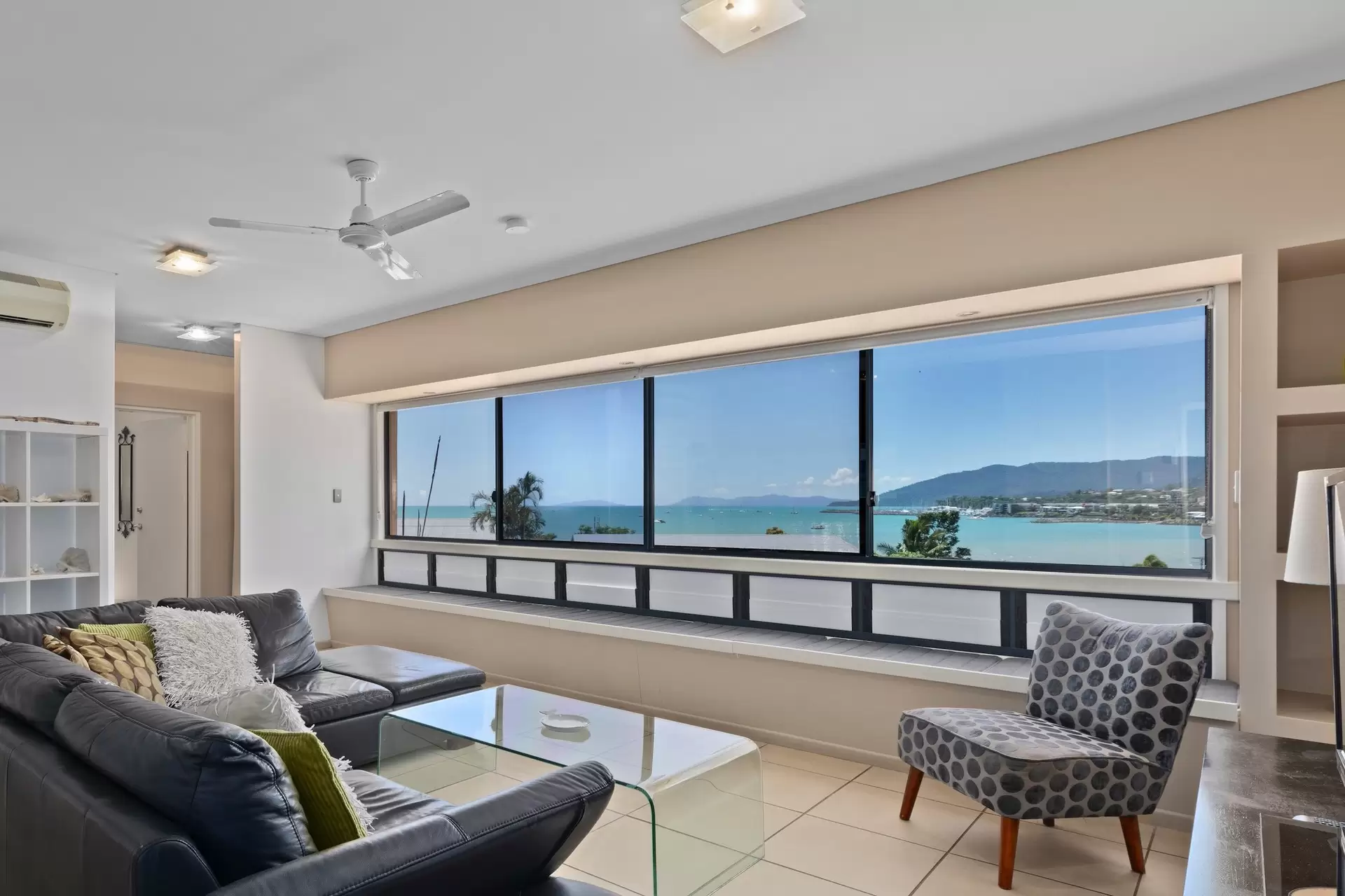 6 Palm Drive, Cannonvale Sold by Queensland Sotheby's International Realty - image 1