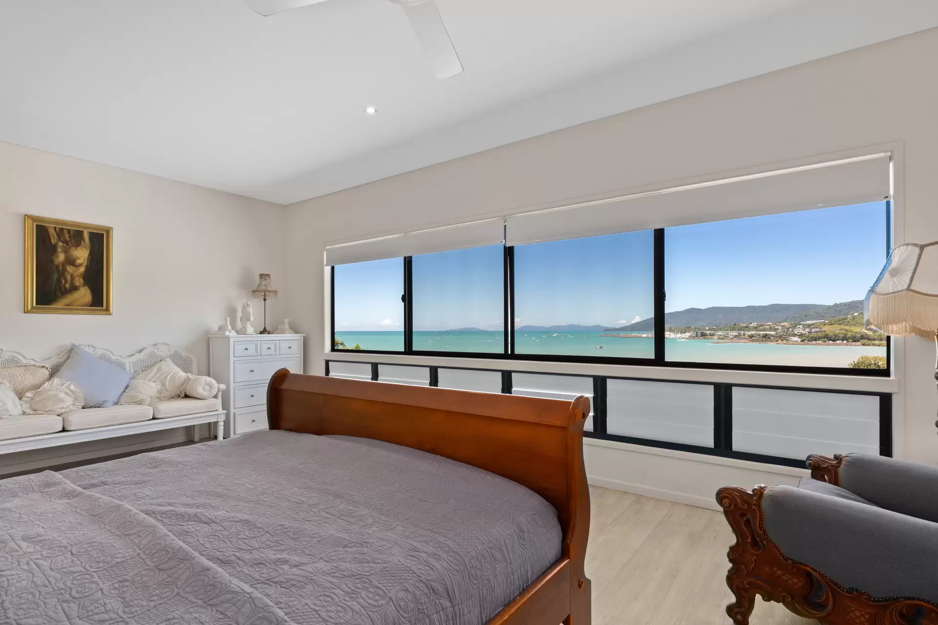 6 Palm Drive, Cannonvale Sold by Queensland Sotheby's International Realty - image 1