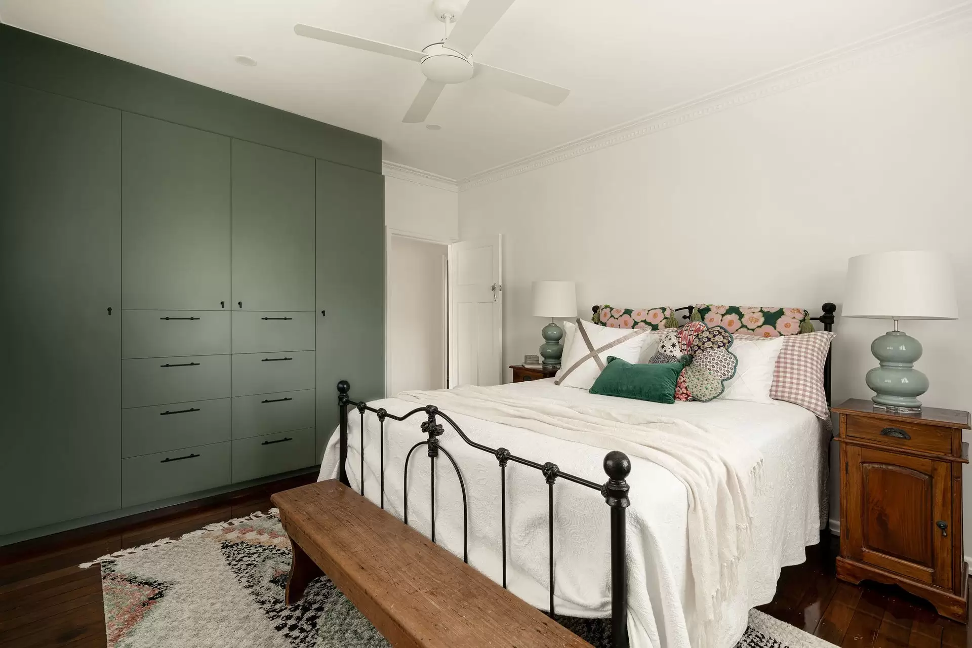 43 Rilatt Street, Wavell Heights Sold by Queensland Sotheby's International Realty - image 1