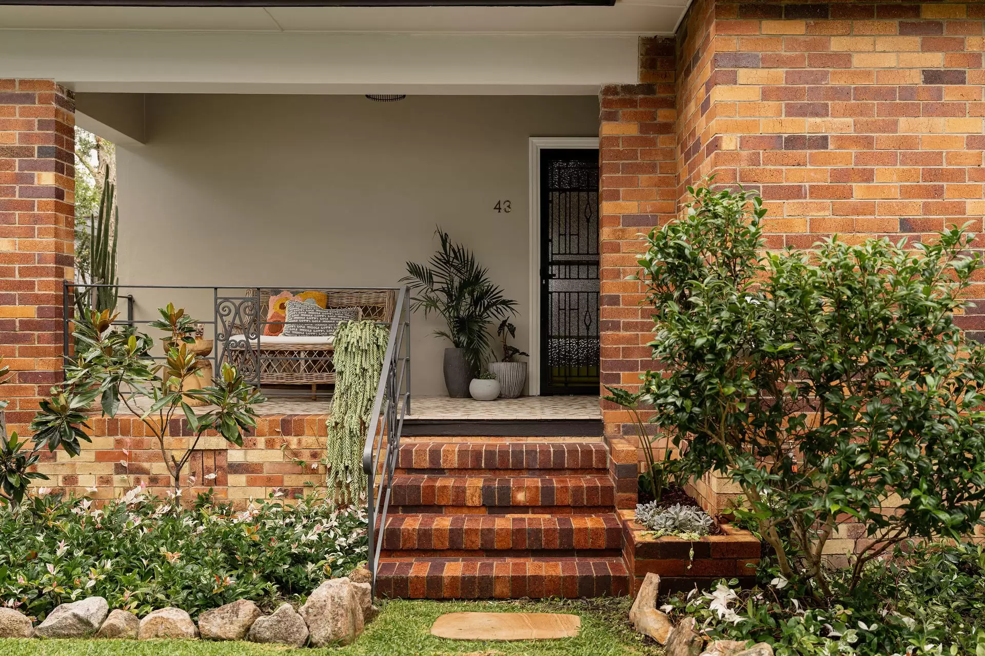43 Rilatt Street, Wavell Heights Sold by  - image 1