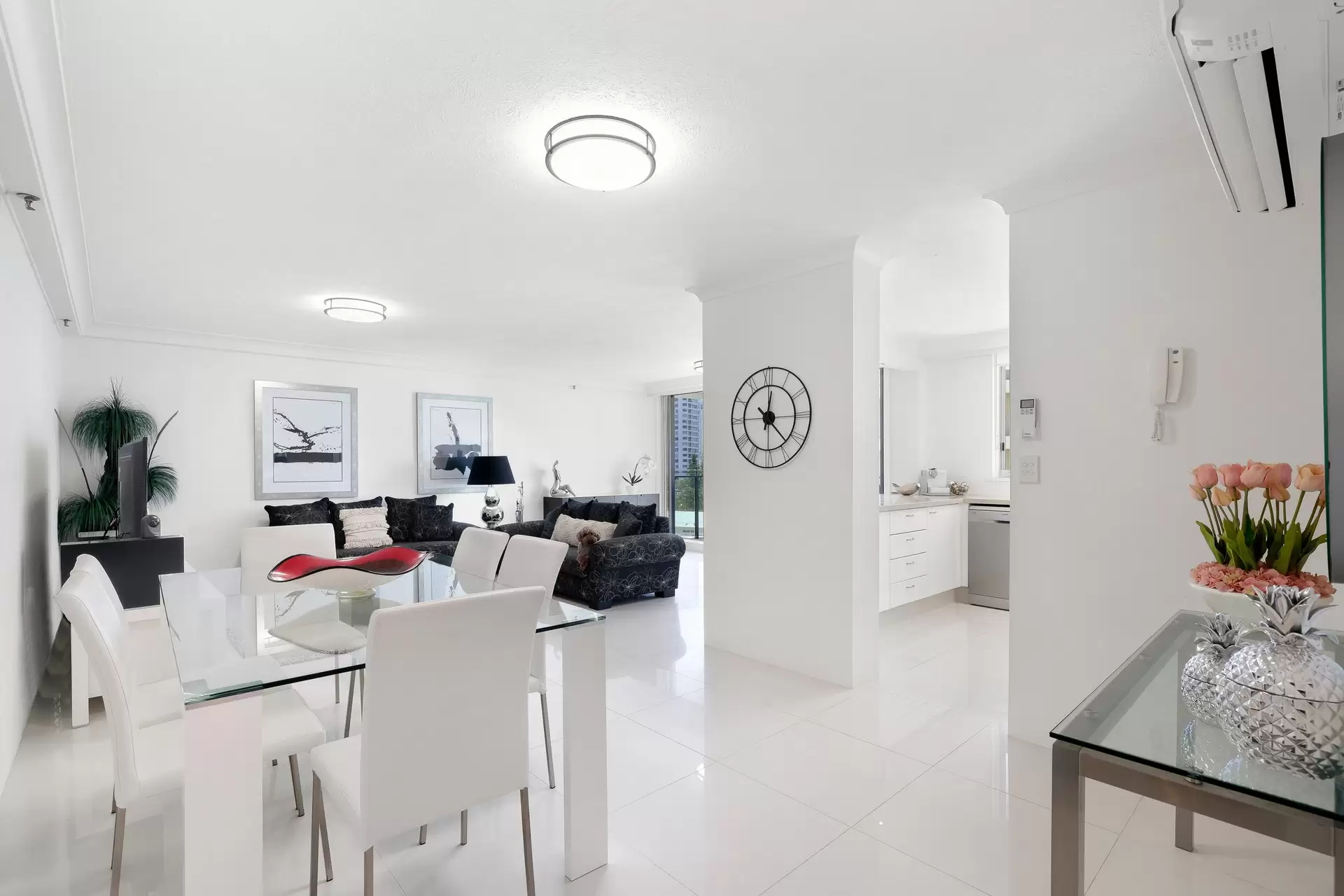 5C/3540 Main Beach Parade, Main Beach Sold by Queensland Sotheby's International Realty - image 1