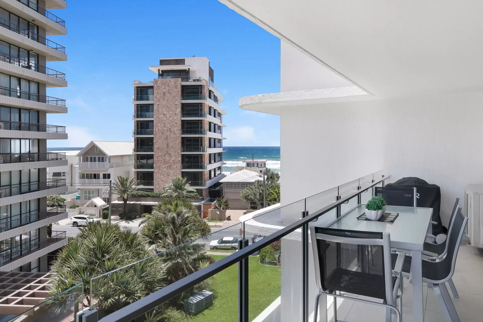 5C/3540 Main Beach Parade, Main Beach Sold by Queensland Sotheby's International Realty - image 1
