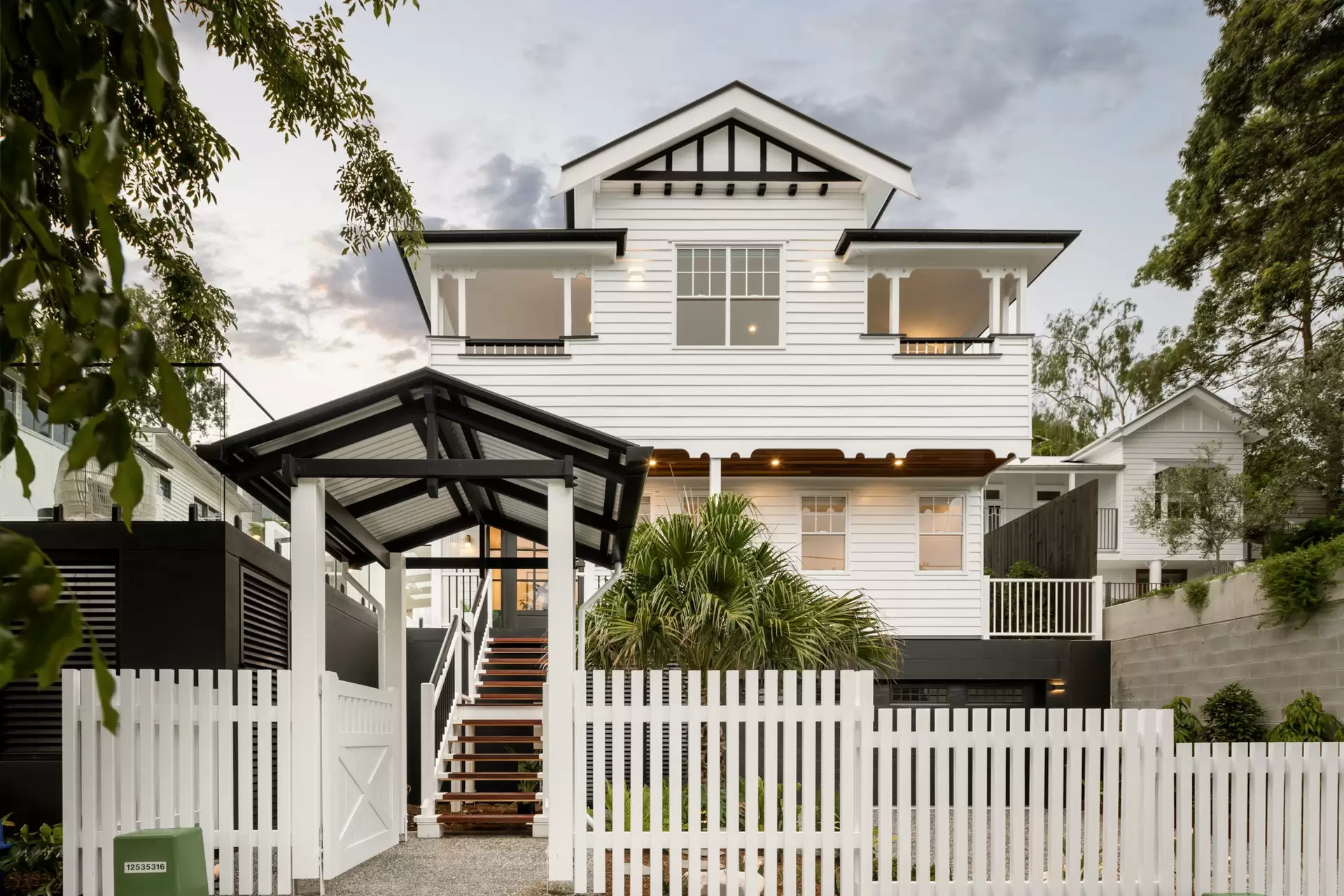 13 Victoria Crescent, Toowong Sold by  - image 1