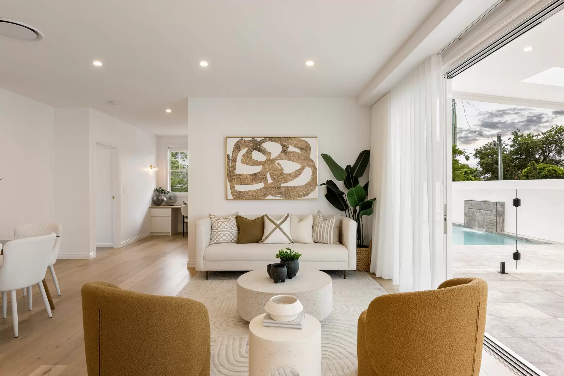 13 Victoria Crescent, Toowong Sold by  - image 1