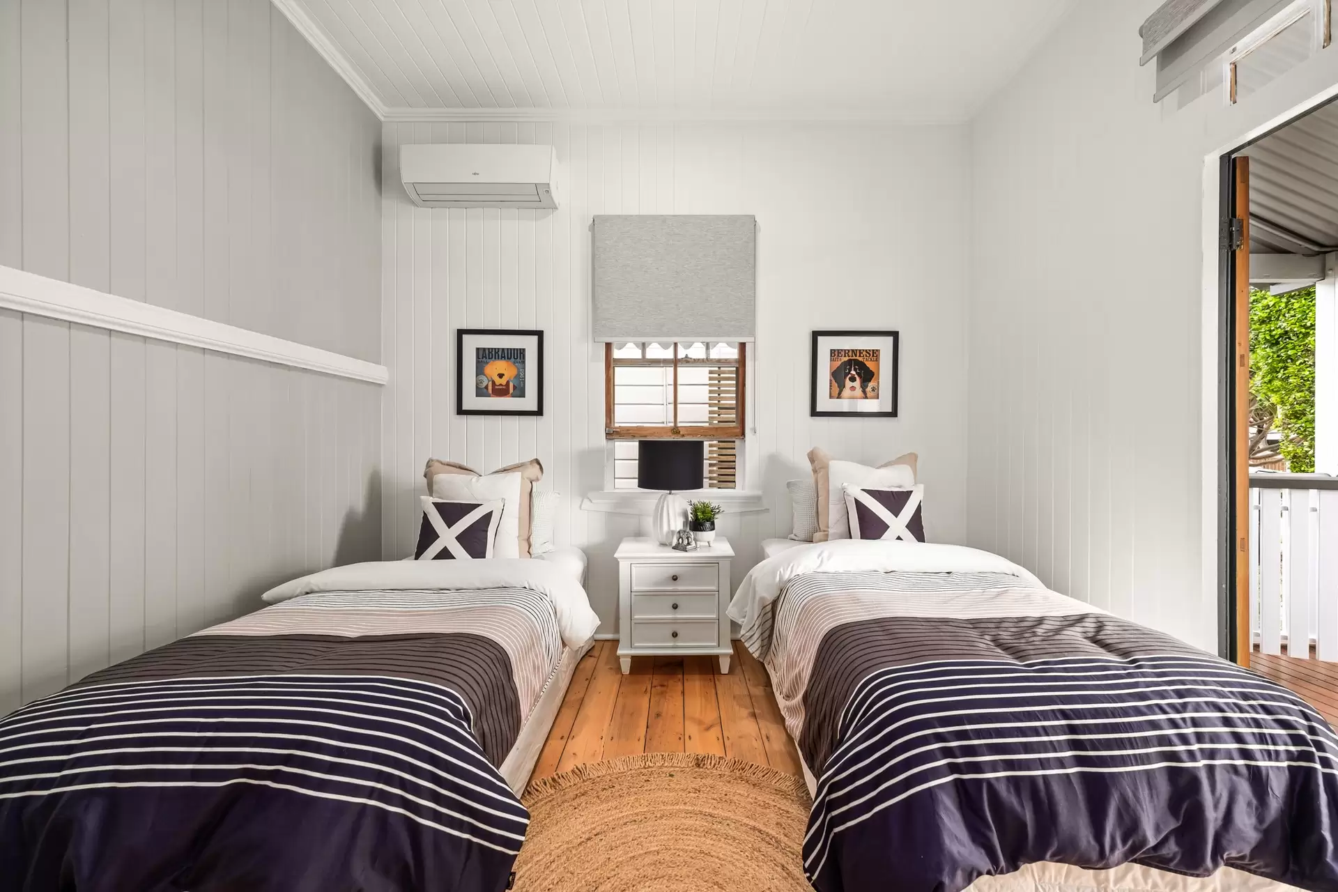 18 Eversley Terrace, Yeronga Sold by Queensland Sotheby's International Realty - image 1