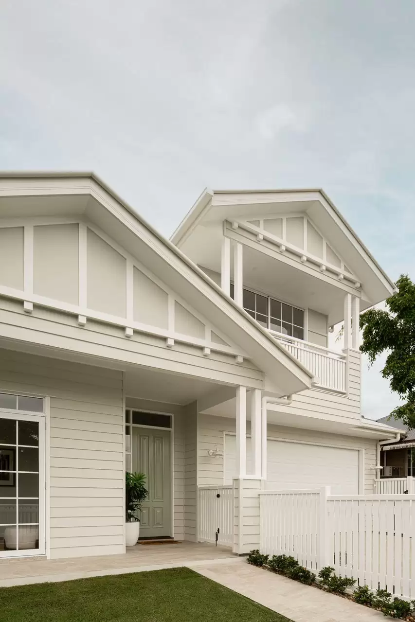 28 Miller Street, Chermside Sold by Queensland Sotheby's International Realty - image 1