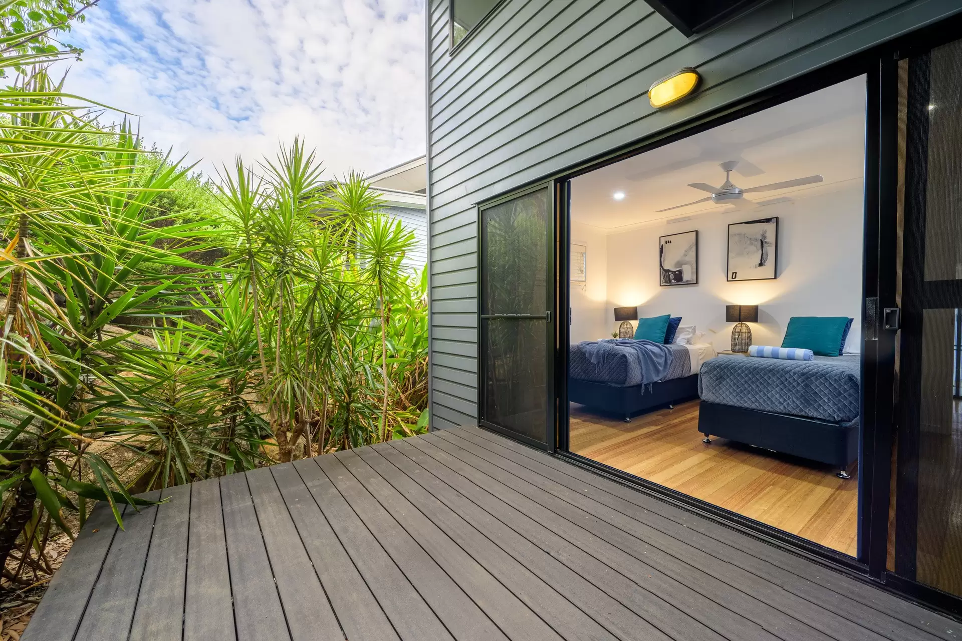 33/5 Acacia Drive, Hamilton Island Sold by Queensland Sotheby's International Realty - image 1