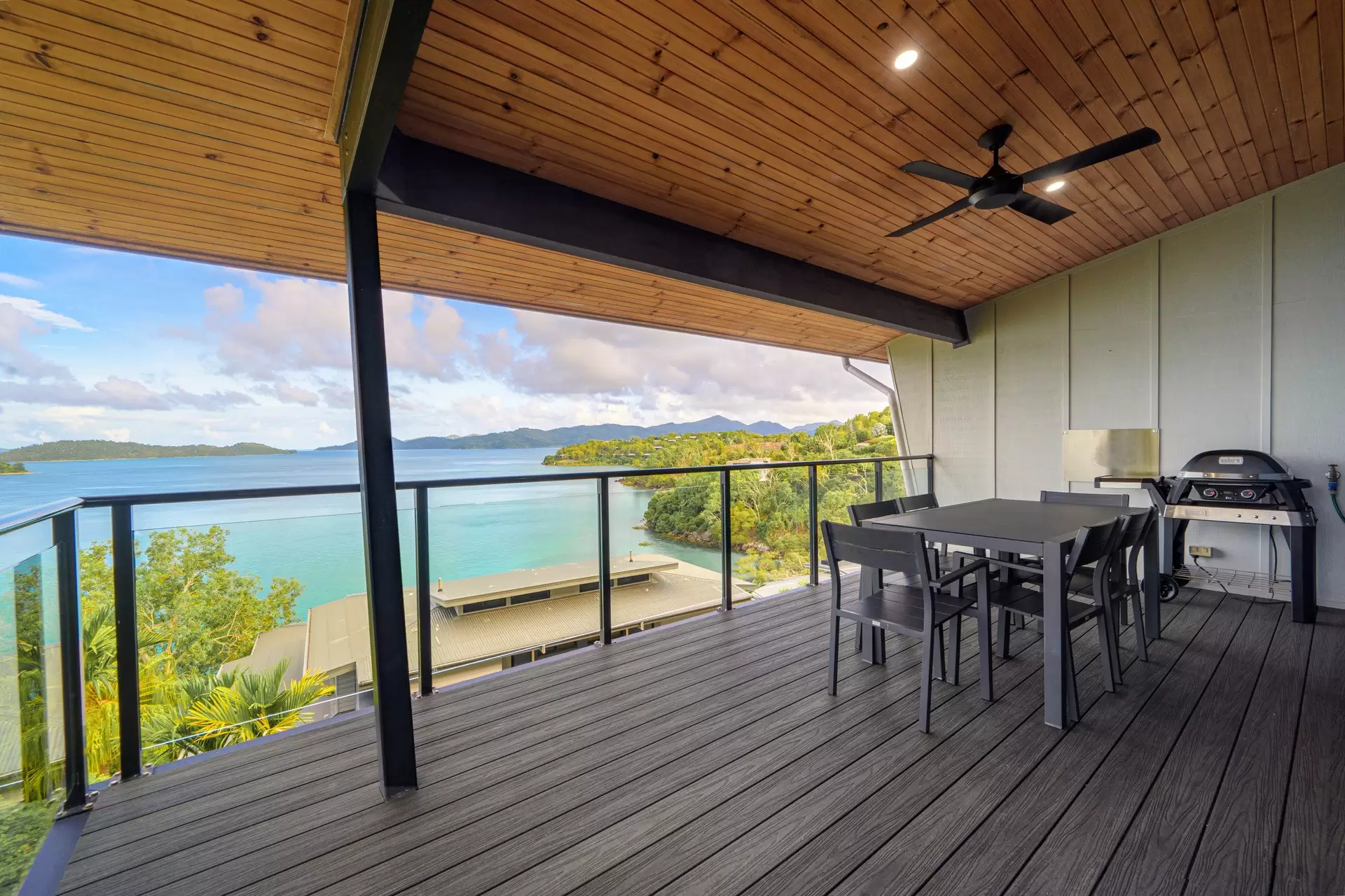 33/5 Acacia Drive, Hamilton Island Sold by Queensland Sotheby's International Realty - image 1