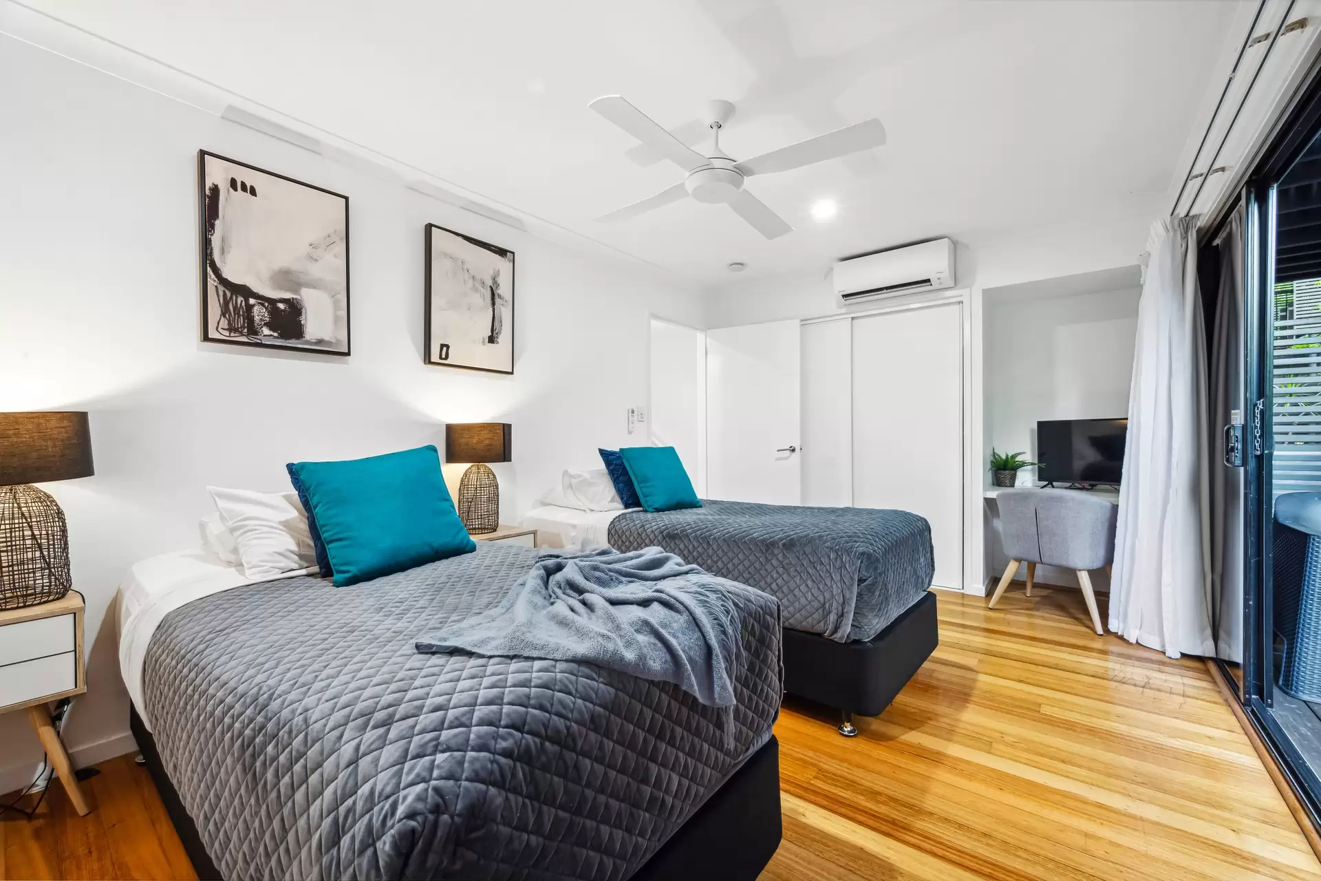 33/5 Acacia Drive, Hamilton Island Sold by Queensland Sotheby's International Realty - image 1