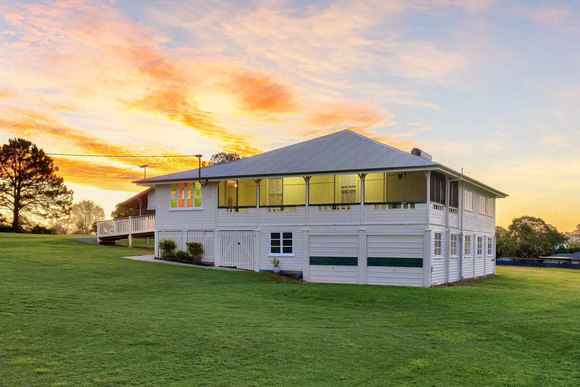 700 Trouts Road, Aspley Sold by  - image 1