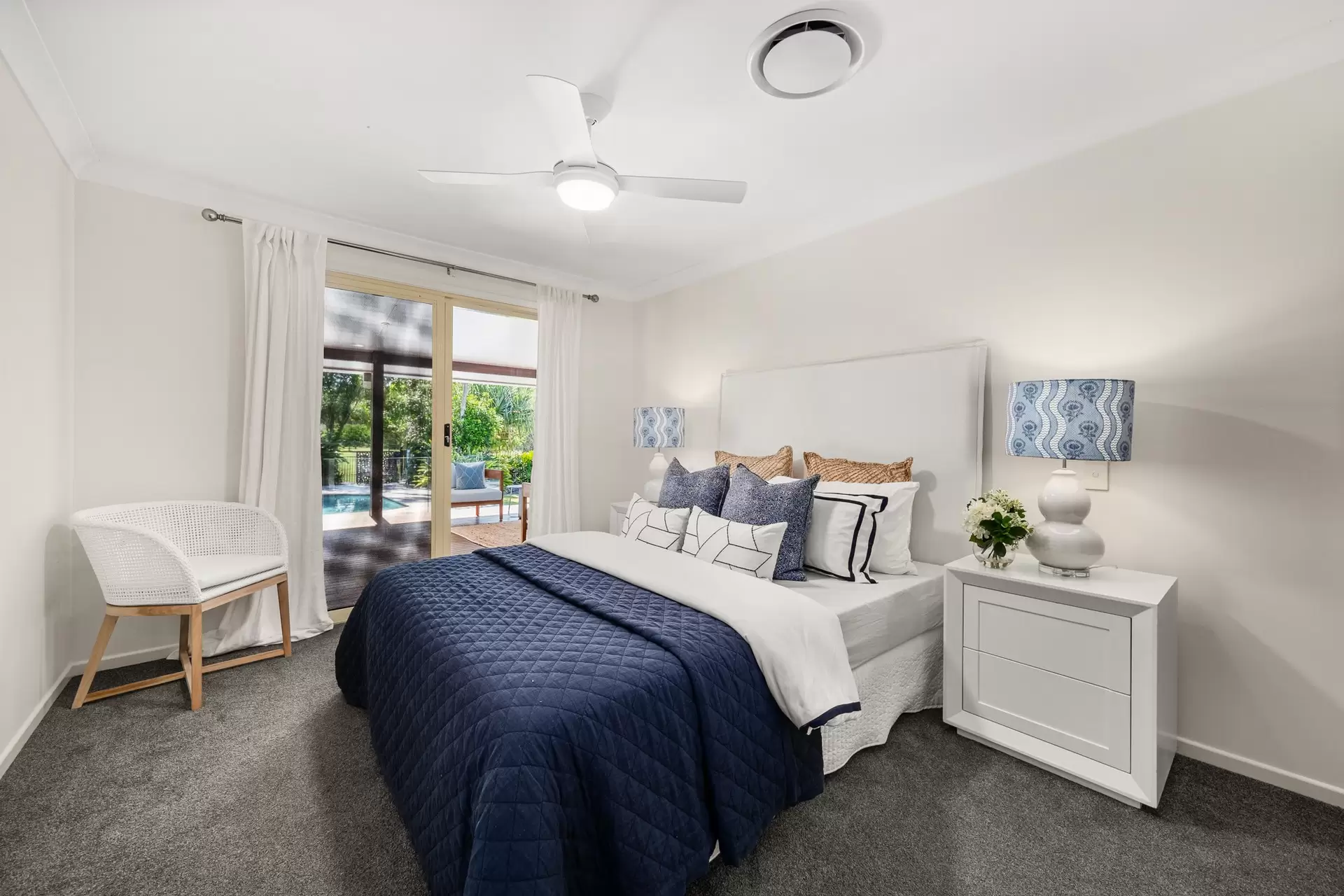 249 Bacton Road, Chandler Sold by Queensland Sotheby's International Realty - image 1