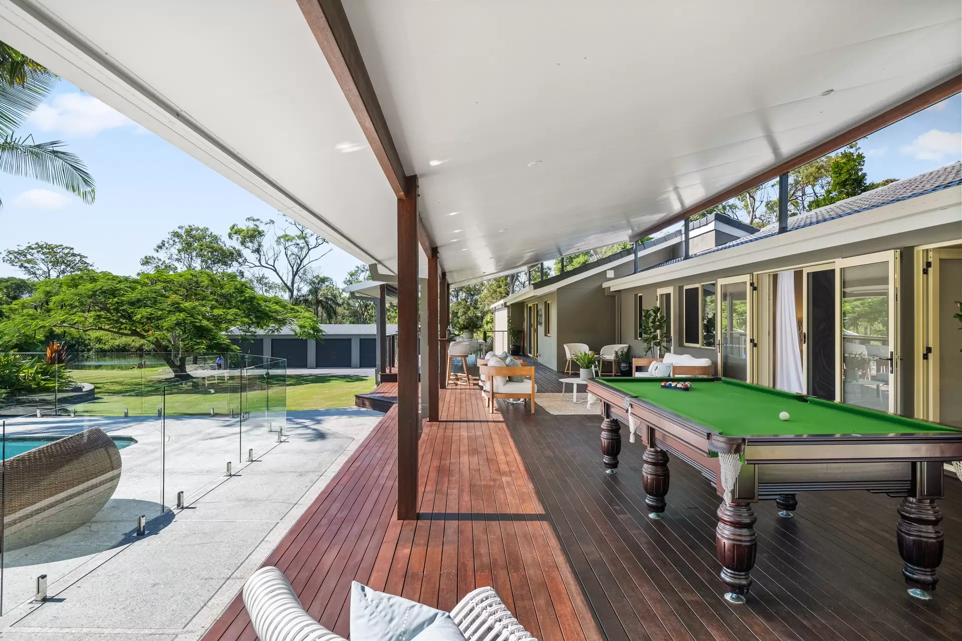 249 Bacton Road, Chandler Sold by Queensland Sotheby's International Realty - image 1