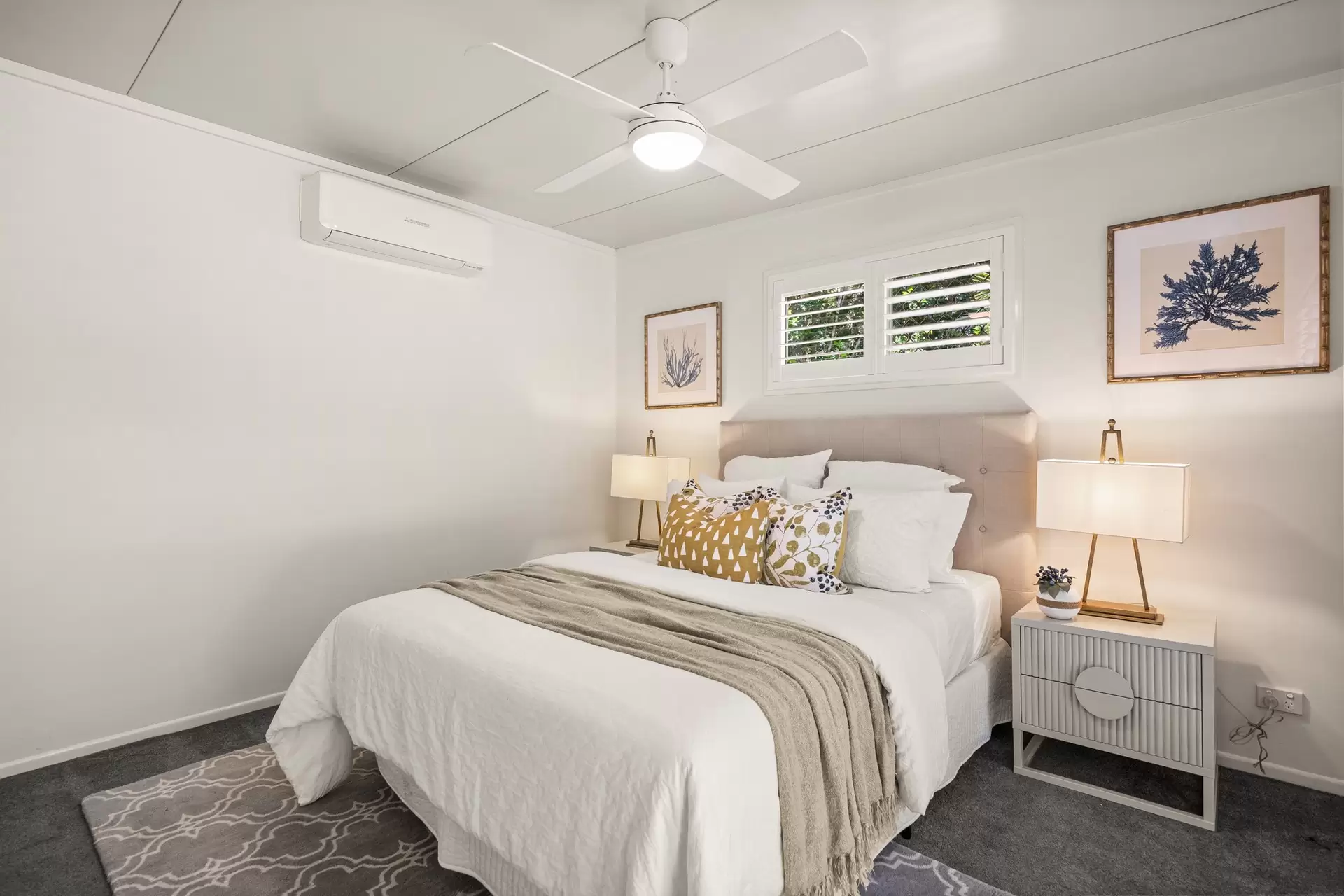 249 Bacton Road, Chandler Sold by Queensland Sotheby's International Realty - image 1