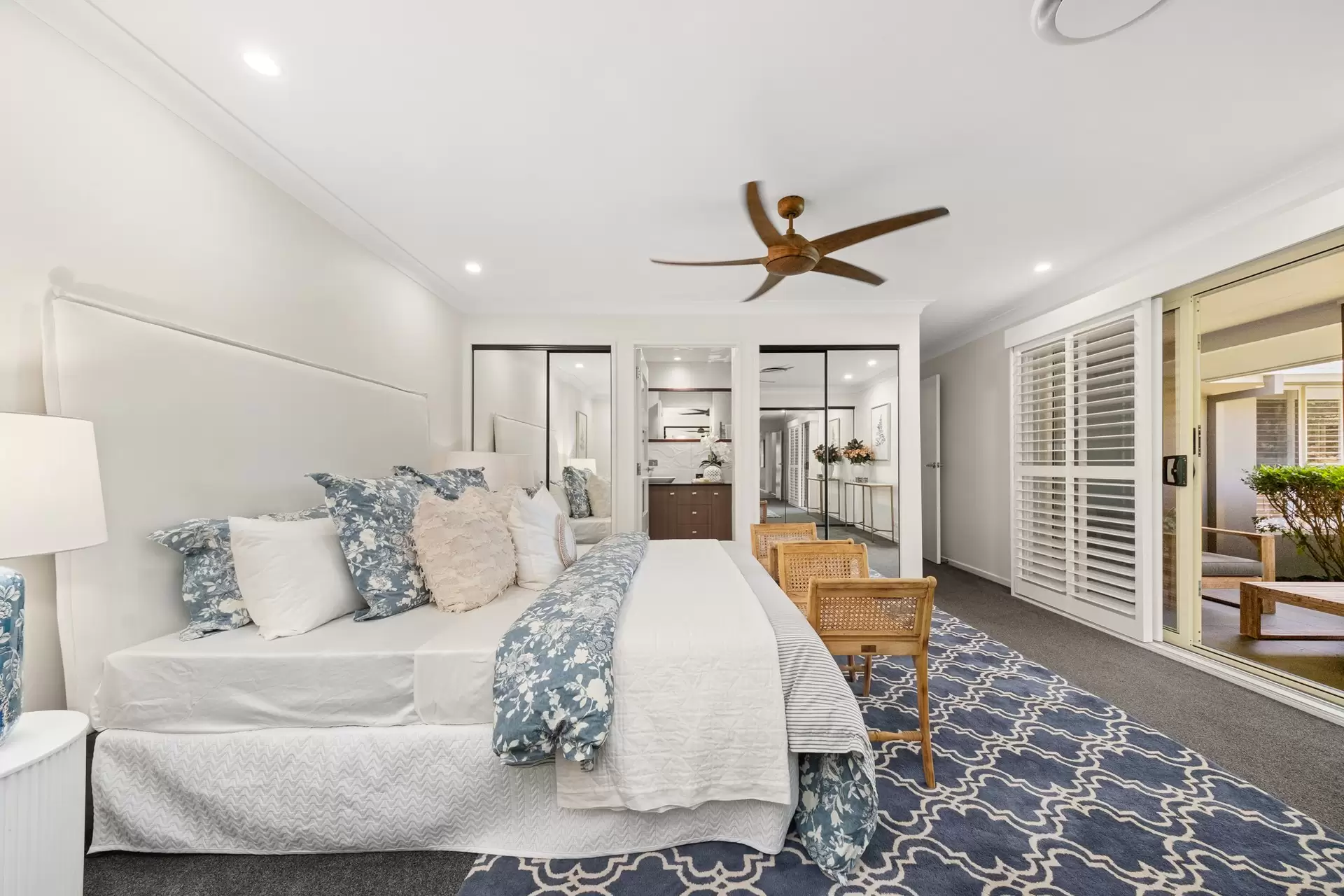 249 Bacton Road, Chandler Sold by Queensland Sotheby's International Realty - image 1