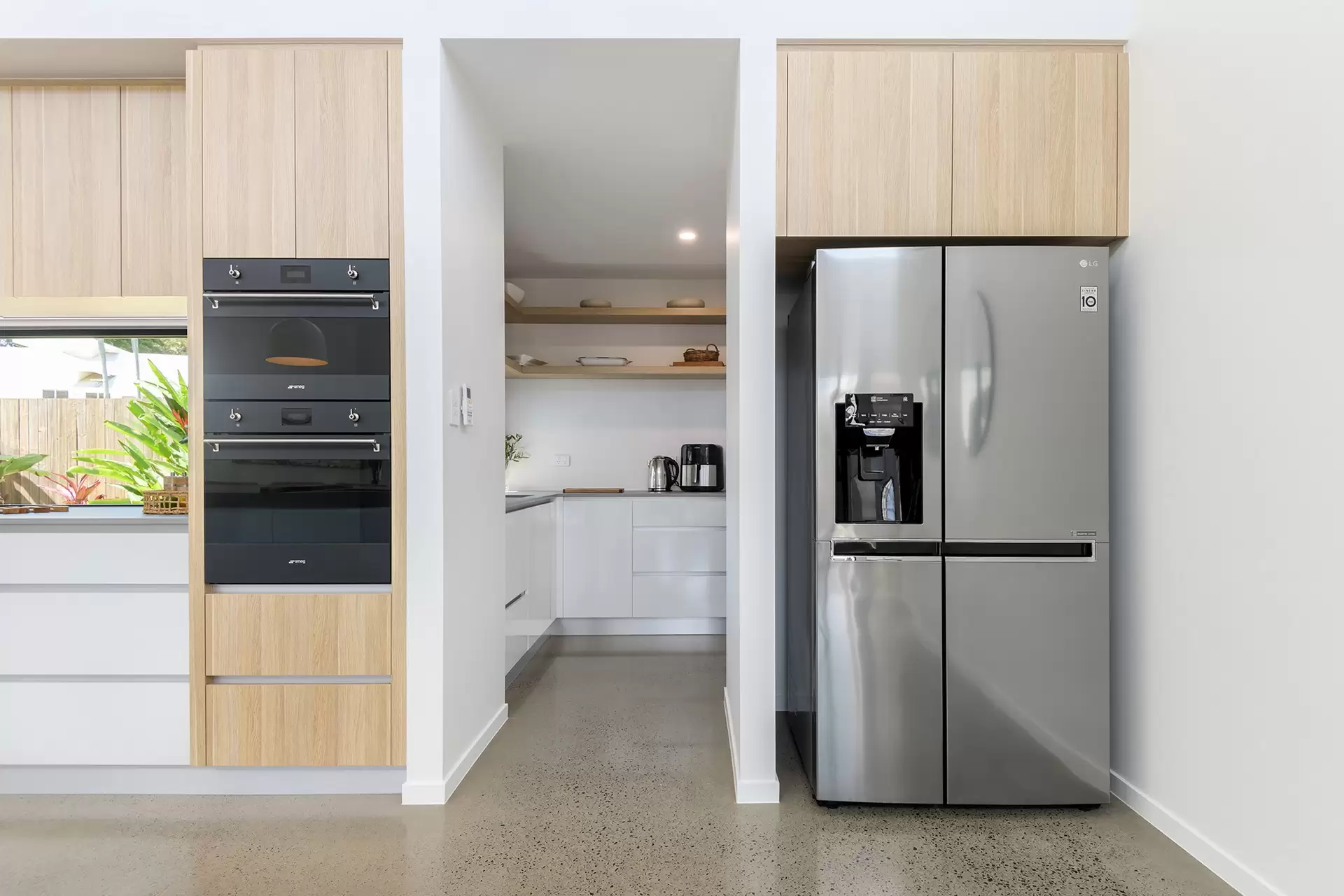 9 Beach Close, Port Douglas Sold by Queensland Sotheby's International Realty - image 1