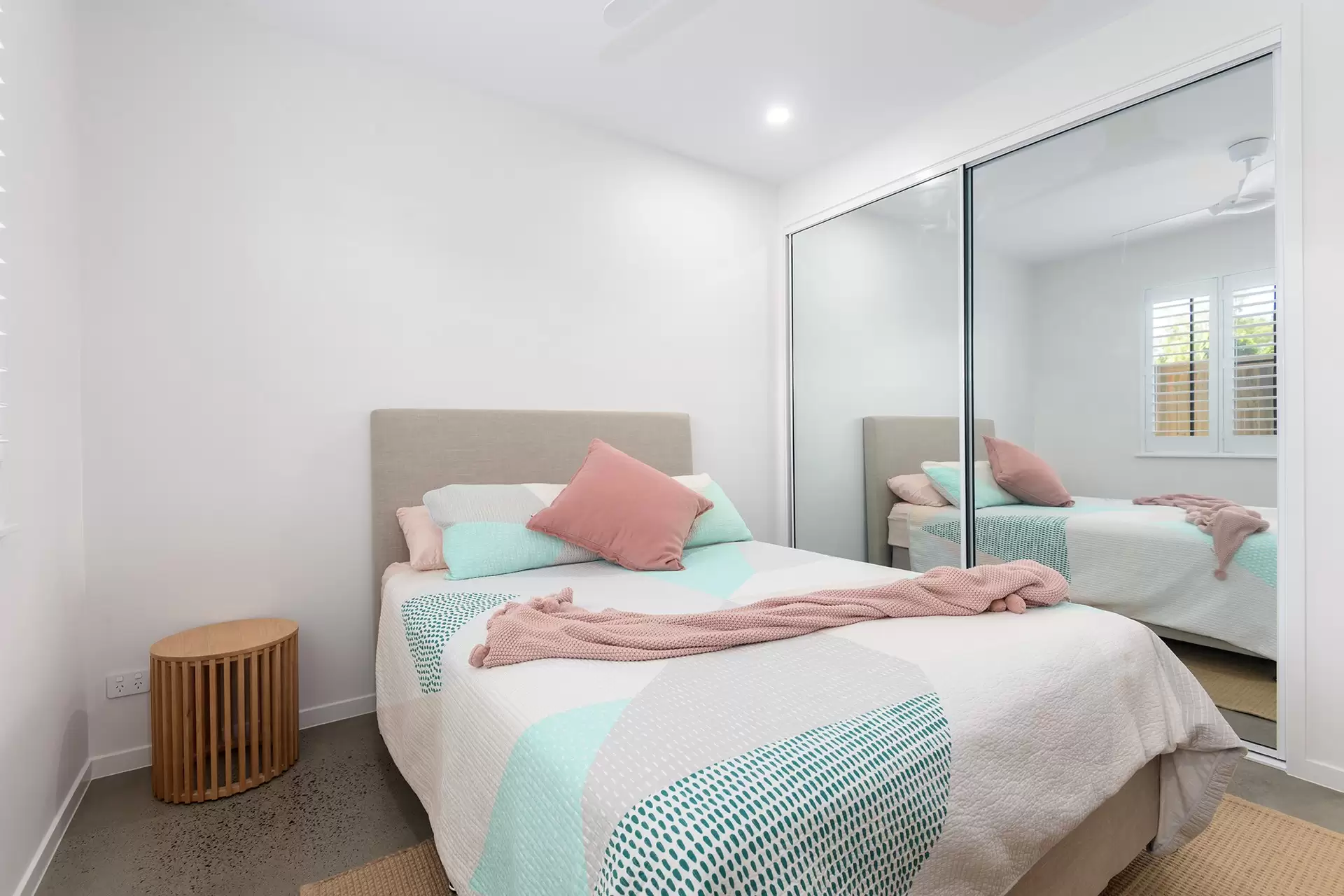 9 Beach Close, Port Douglas Sold by Queensland Sotheby's International Realty - image 1