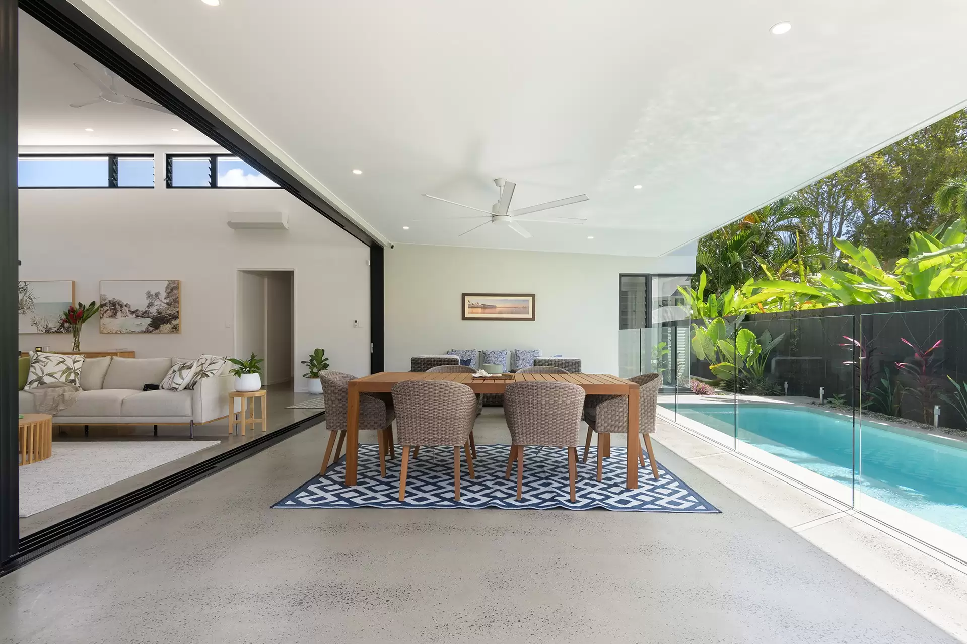 9 Beach Close, Port Douglas Sold by Queensland Sotheby's International Realty - image 1