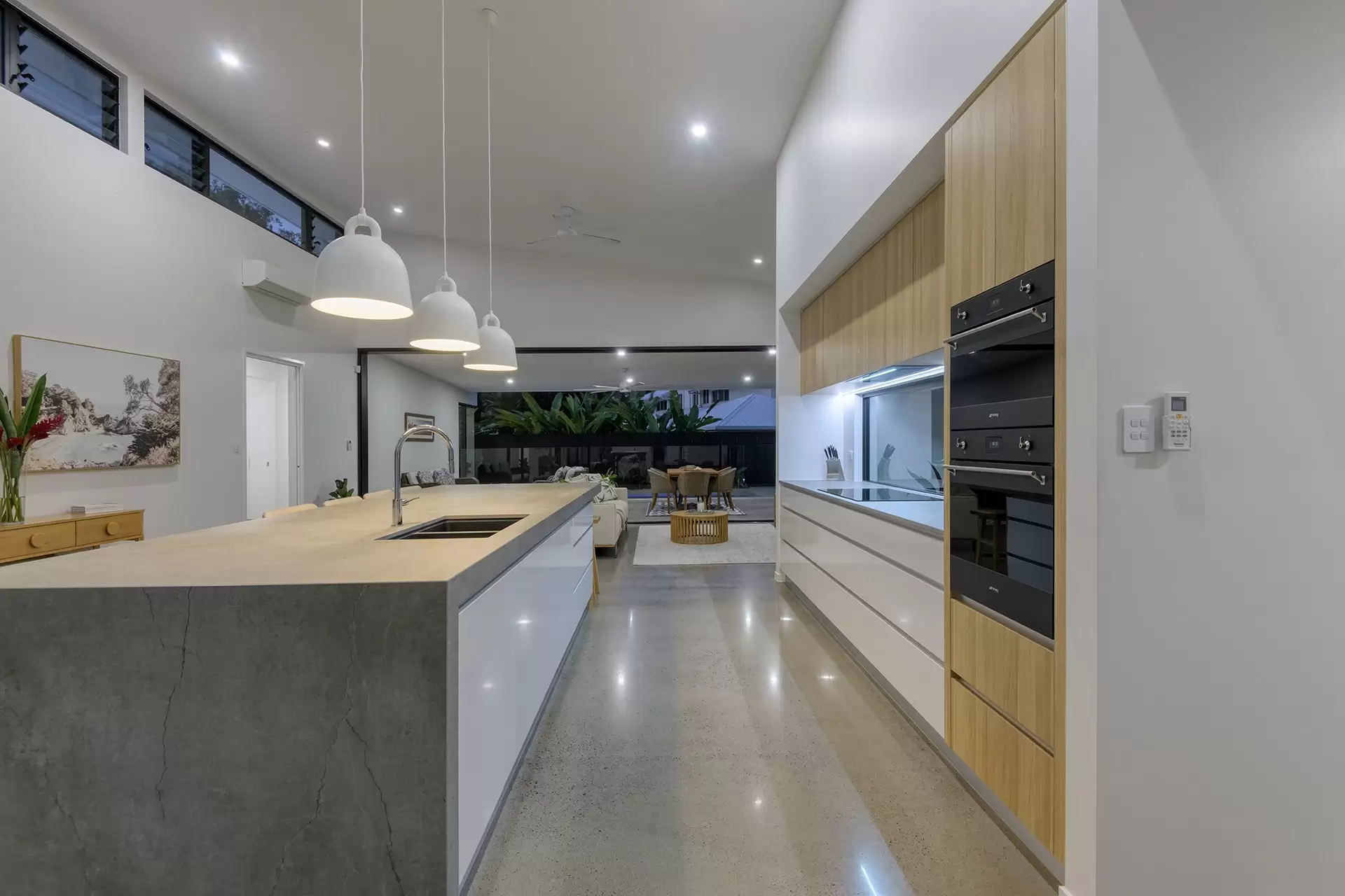9 Beach Close, Port Douglas Sold by Queensland Sotheby's International Realty - image 1