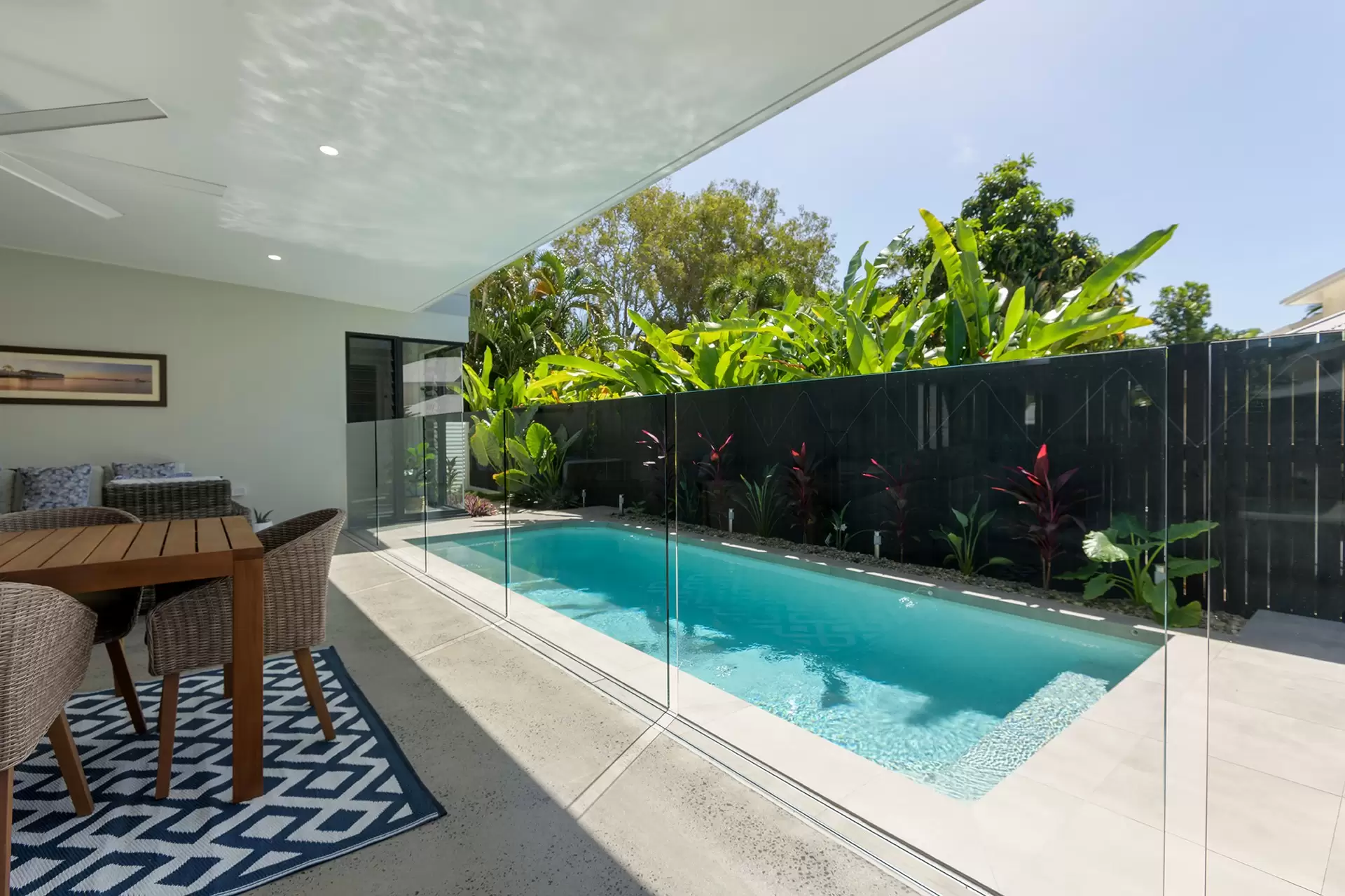 9 Beach Close, Port Douglas Sold by Queensland Sotheby's International Realty - image 1