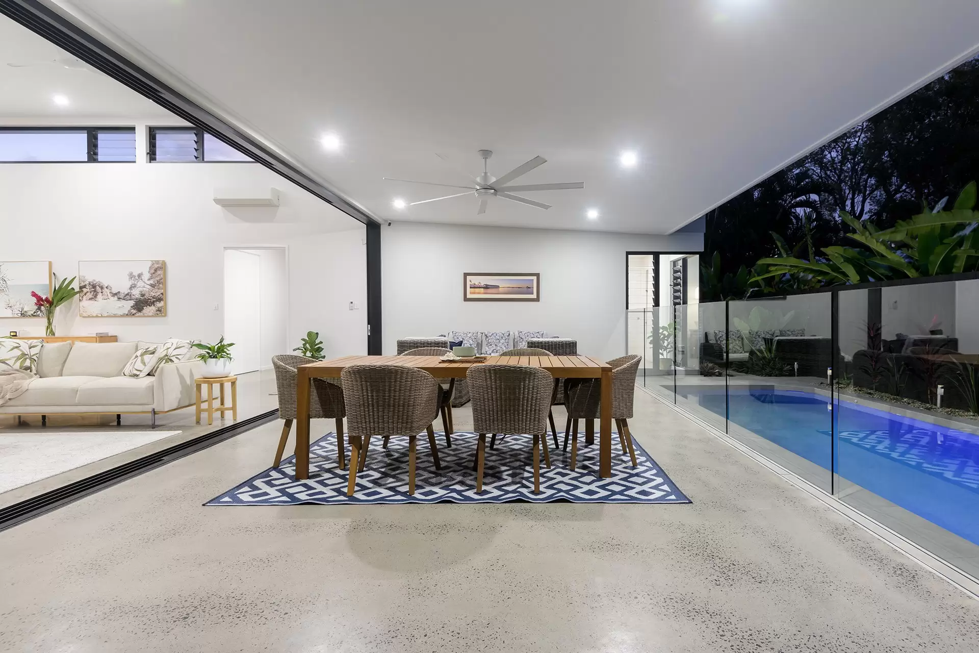 9 Beach Close, Port Douglas Sold by Queensland Sotheby's International Realty - image 1