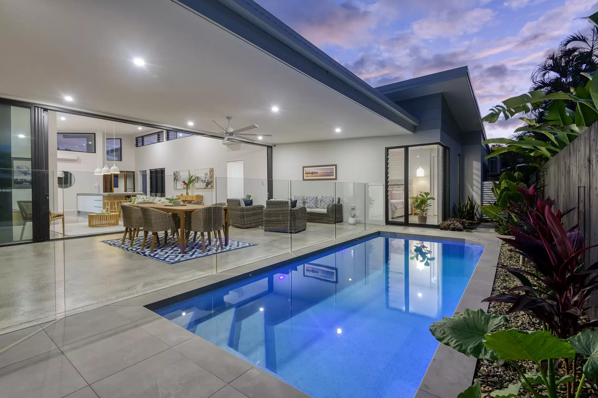9 Beach Close, Port Douglas Sold by Queensland Sotheby's International Realty - image 1