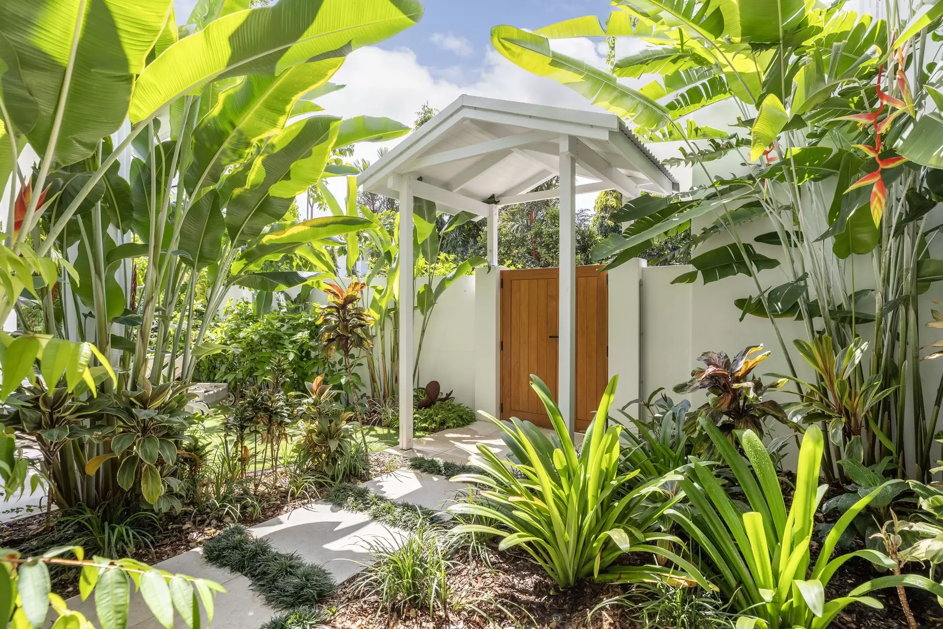 1 Rachel Carson Lane, Port Douglas For Sale by Queensland Sotheby's International Realty - image 1