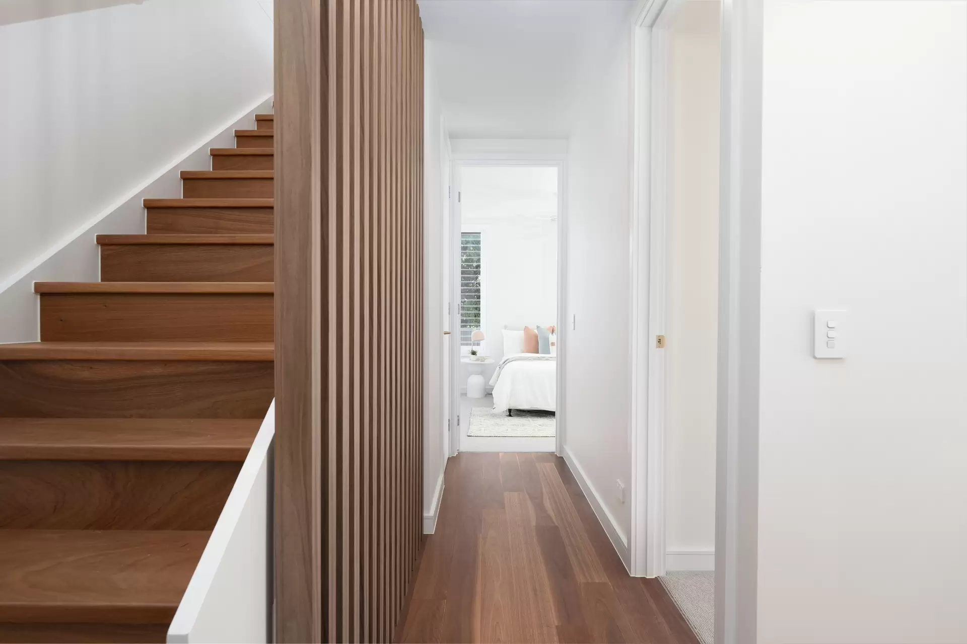 2B Kate Street, Southport Sold by Queensland Sotheby's International Realty - image 1