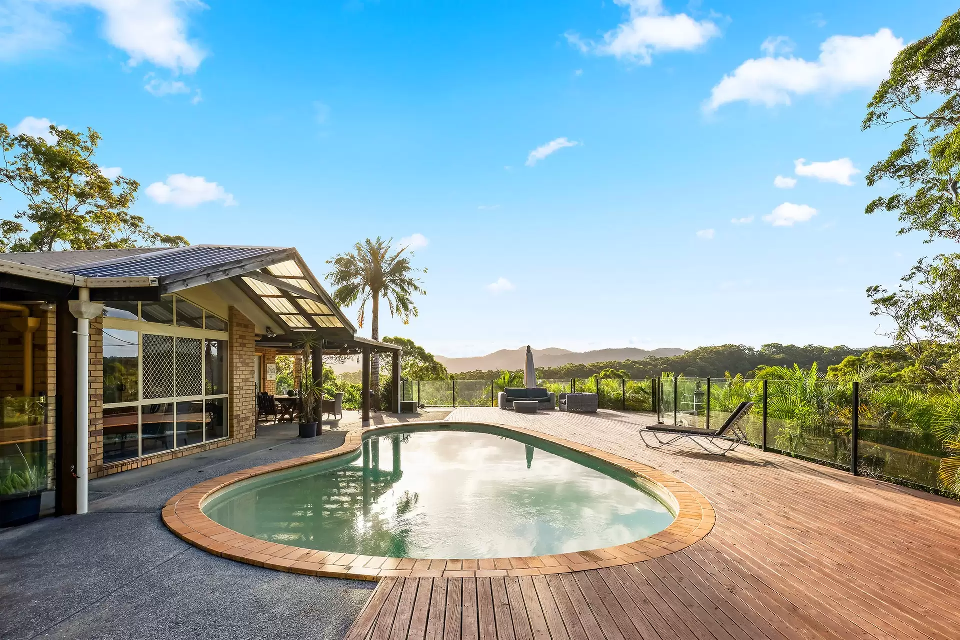 408 Trees Road, Tallebudgera Sold by Queensland Sotheby's International Realty - image 1