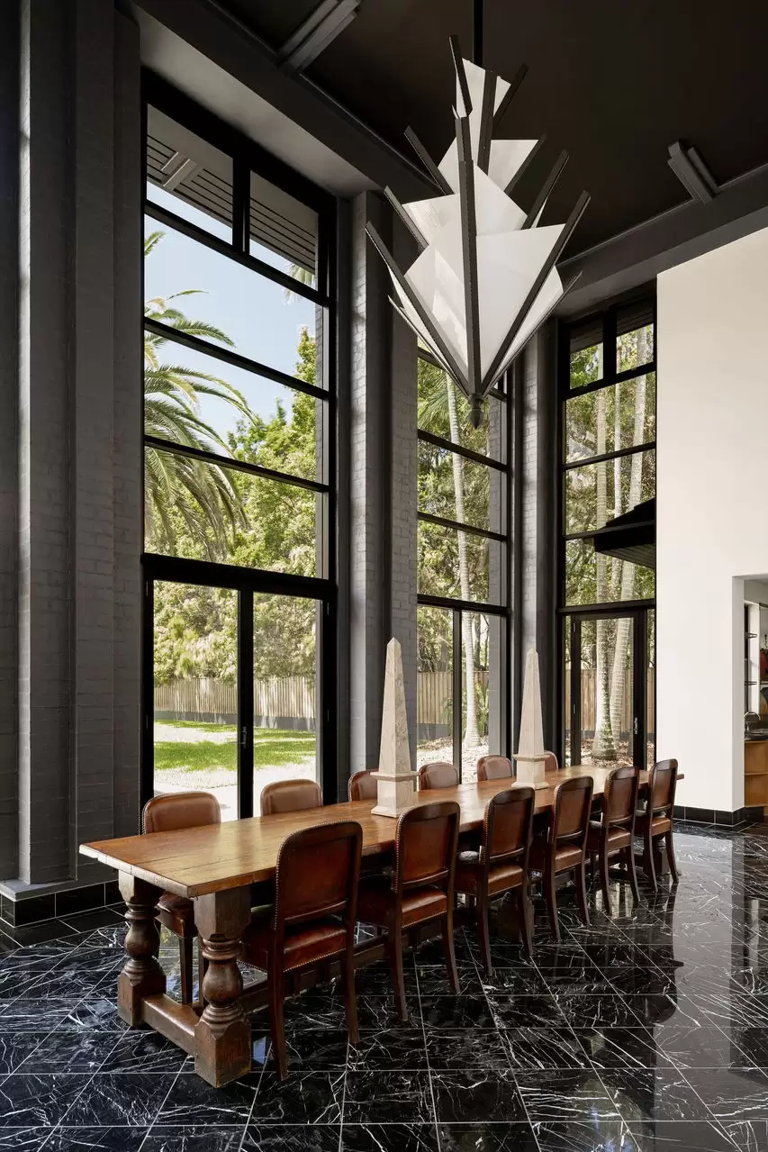 178 Boston Road, Belmont Sold by Queensland Sotheby's International Realty - image 1