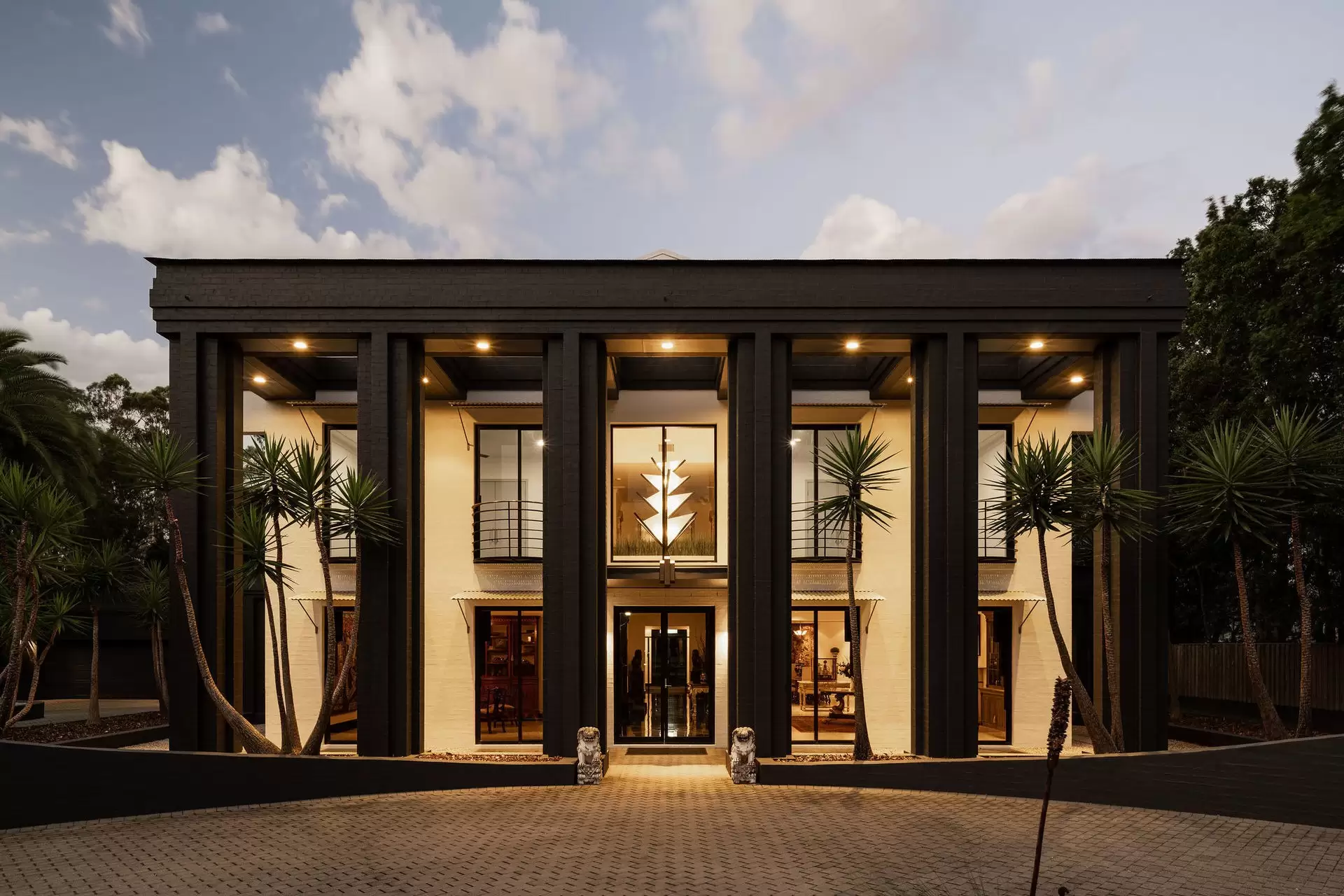 178 Boston Road, Belmont Sold by Queensland Sotheby's International Realty - image 1
