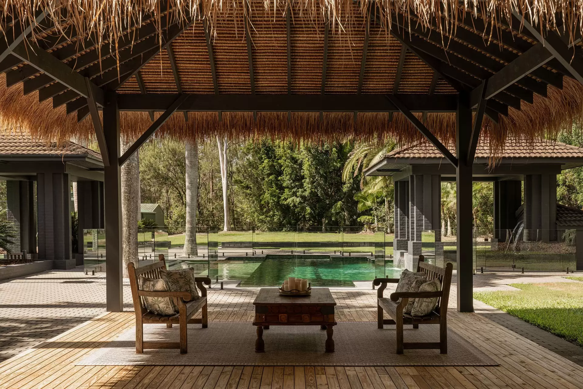 178 Boston Road, Belmont Sold by Queensland Sotheby's International Realty - image 1