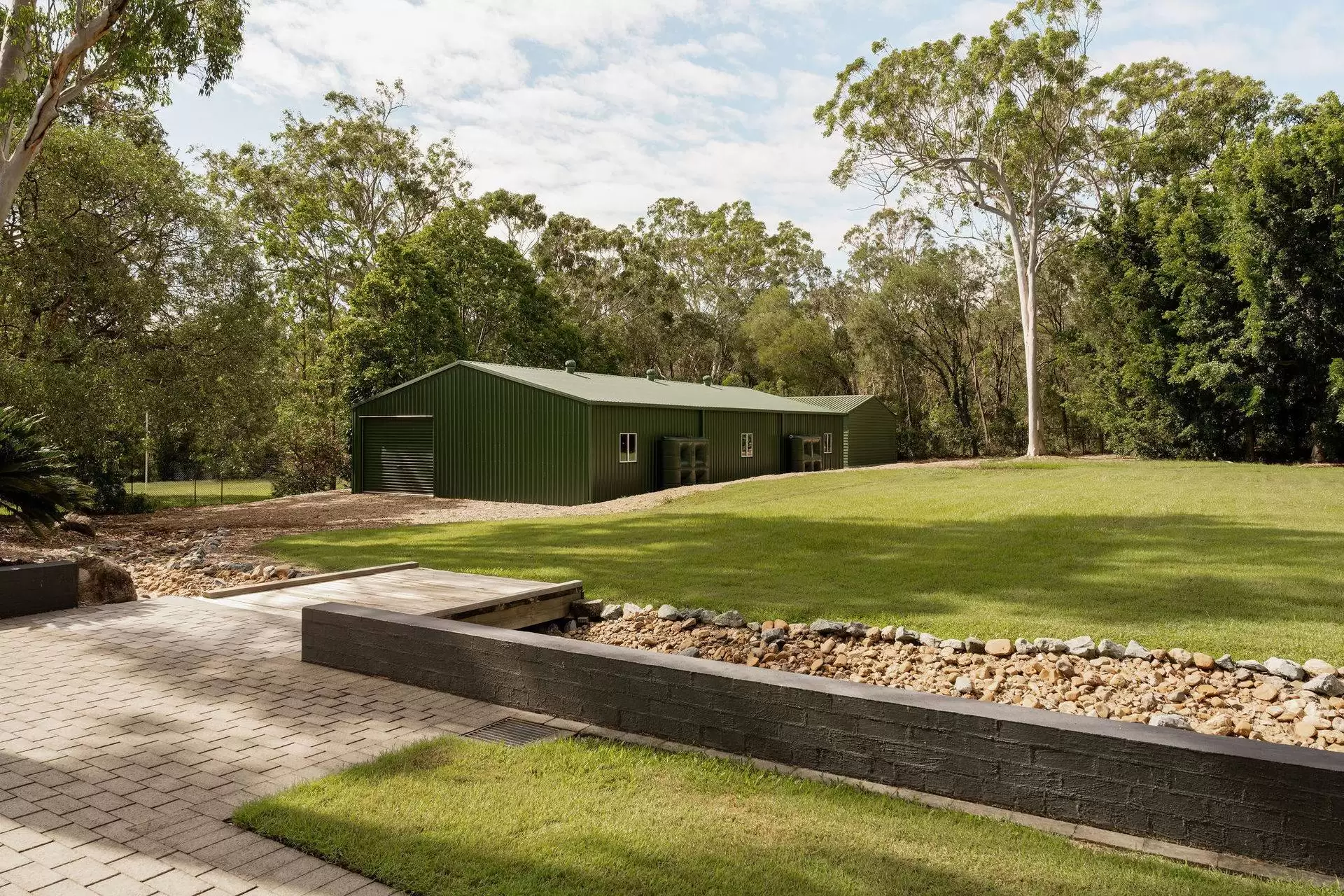 178 Boston Road, Belmont Sold by Queensland Sotheby's International Realty - image 1