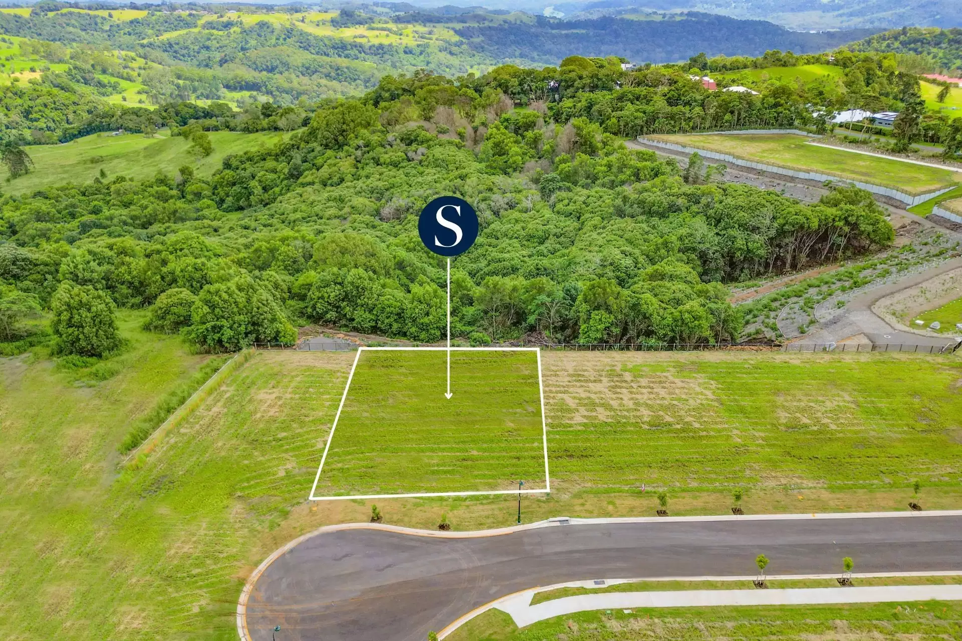 Lot 16,  Bradbury Place, Maleny Sold by Queensland Sotheby's International Realty - image 1