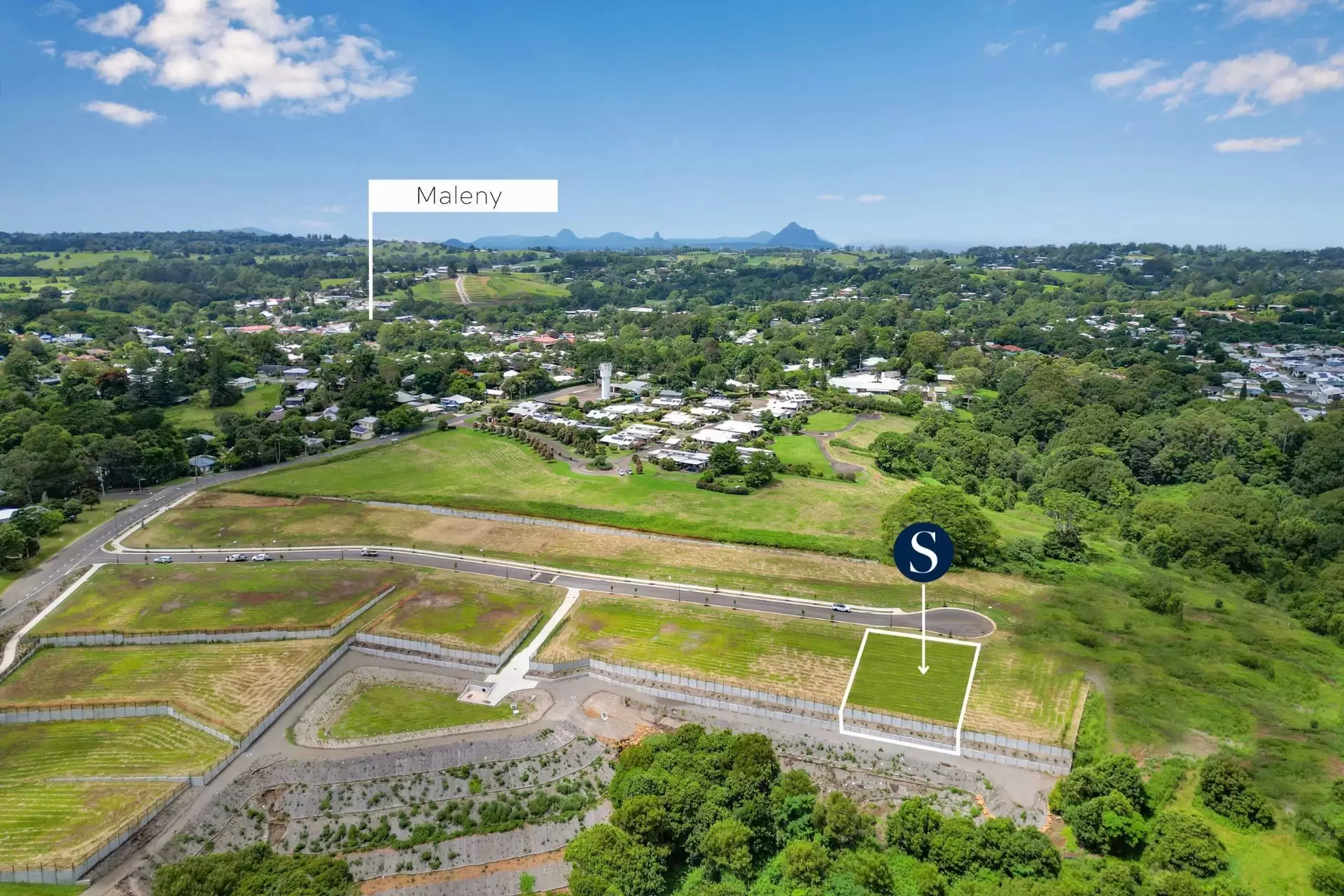 Lot 16,  Bradbury Place, Maleny Sold by Queensland Sotheby's International Realty - image 1