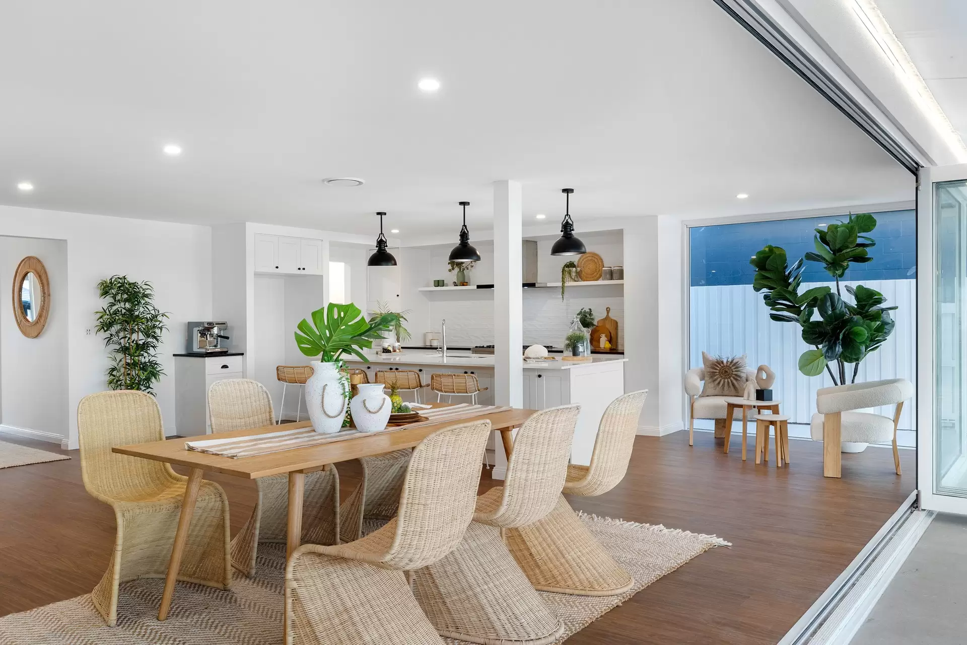 14 Captains Court, Raby Bay Sold by Queensland Sotheby's International Realty - image 1