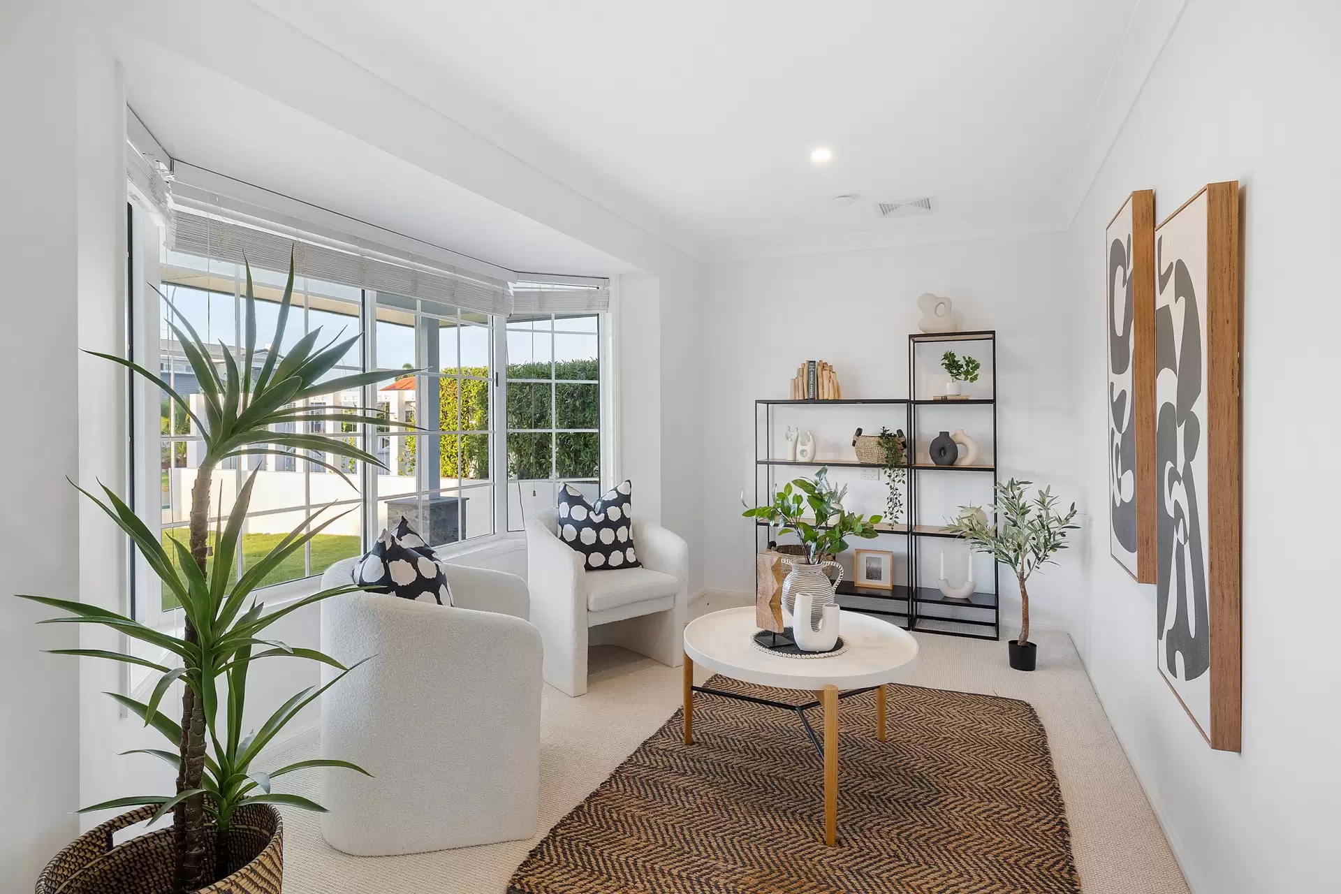 14 Captains Court, Raby Bay Sold by Queensland Sotheby's International Realty - image 1