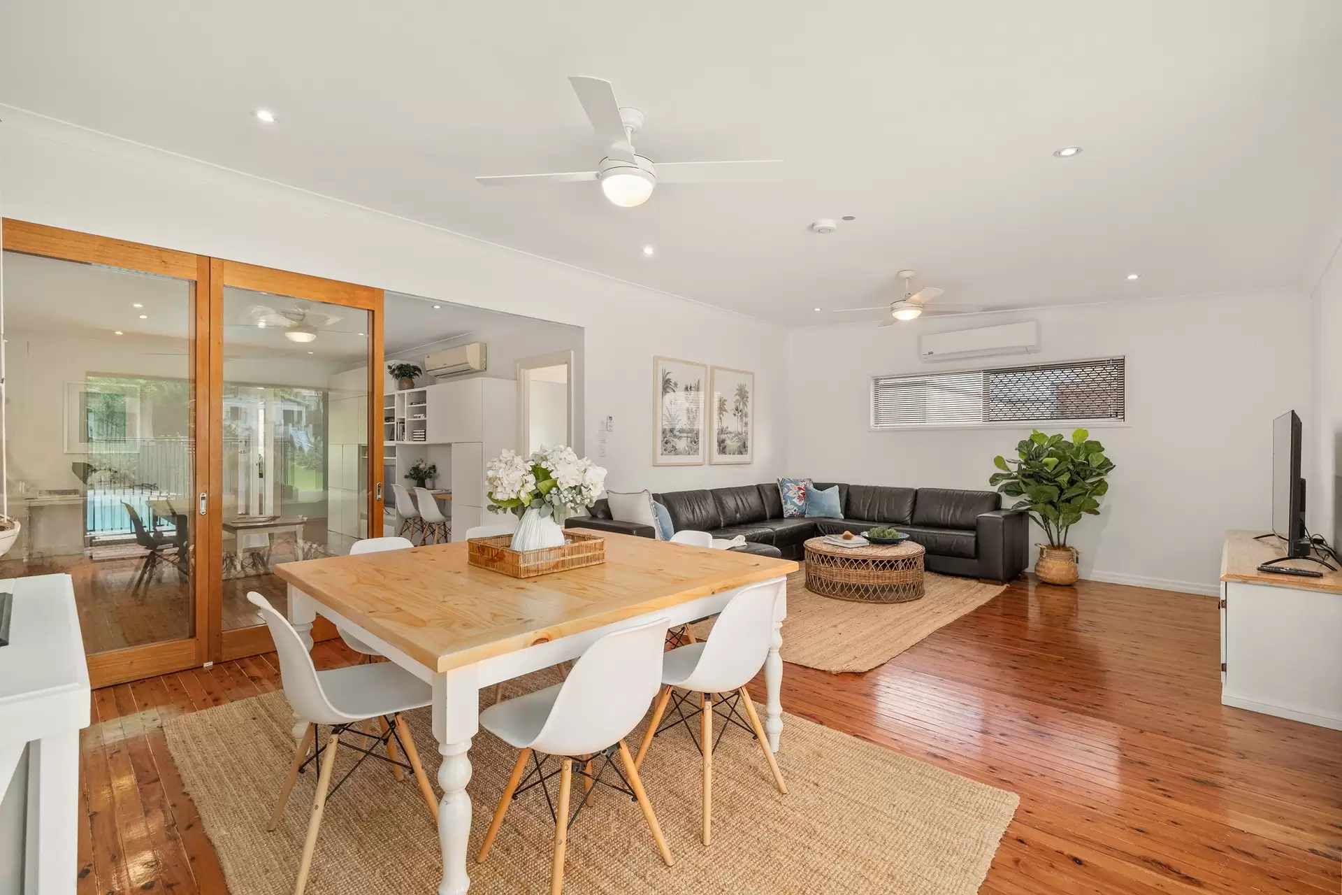 49 Canopus Street, Coorparoo Sold by  - image 1
