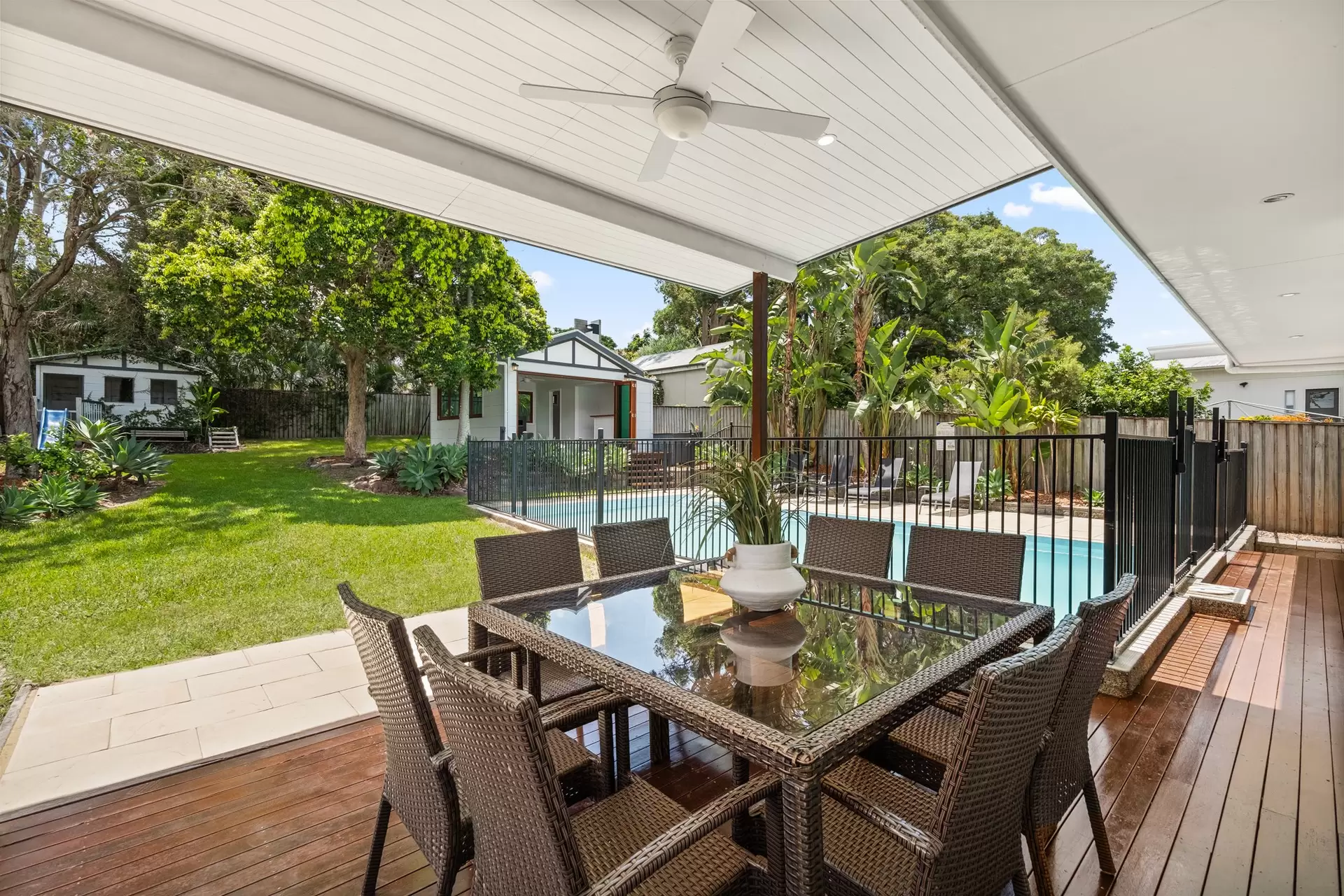49 Canopus Street, Coorparoo Sold by  - image 1